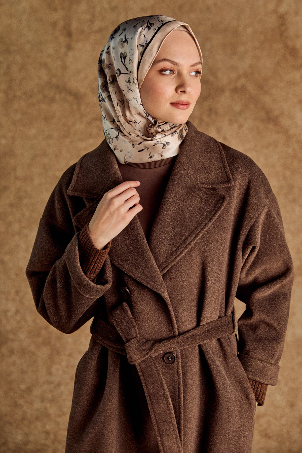 Ceket Yakalı Kuşaklı Kruvaze Kaşe Kaban