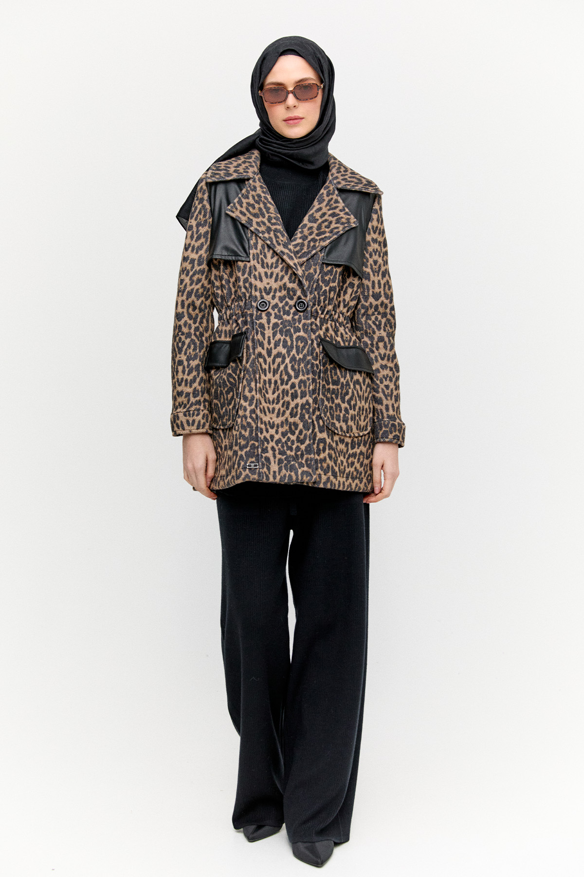 Suni Deri Kombinli Leopar Kaban, Tesettür Giyim