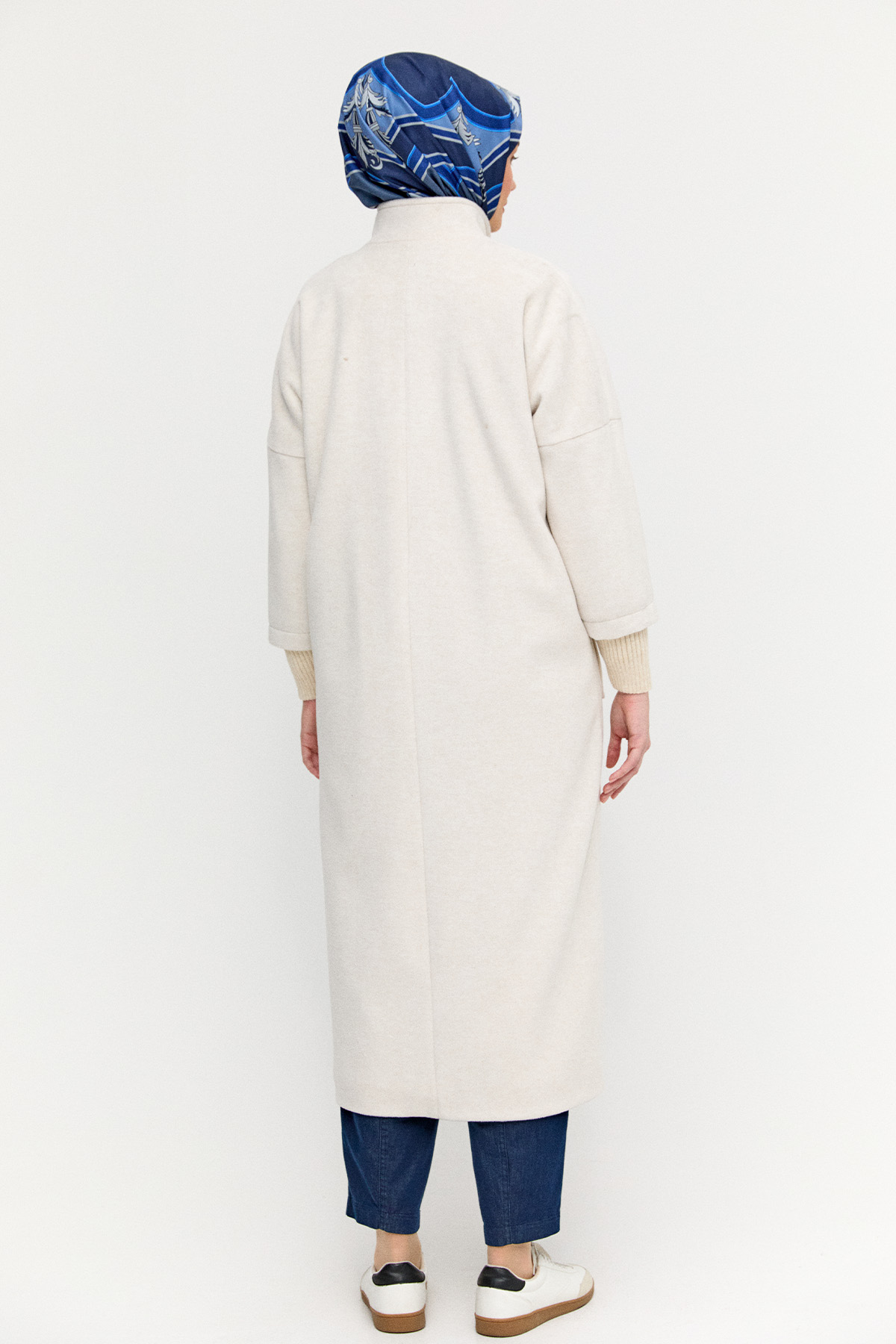 Yüksek Yakalı Kaşe Kaban, Tesettür Giyim