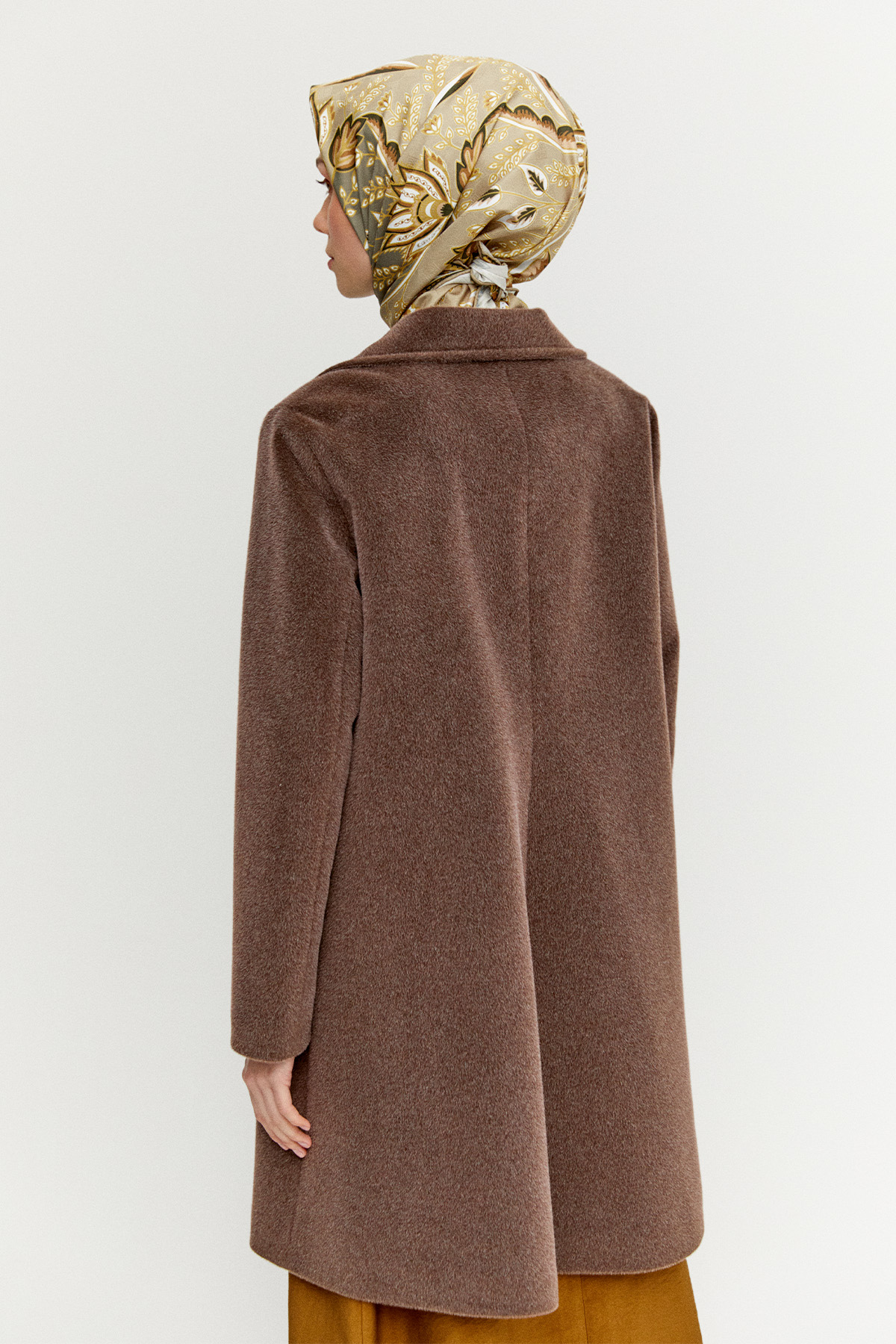 Melanjlı Şık Kaşe Kaban Büyük Beden