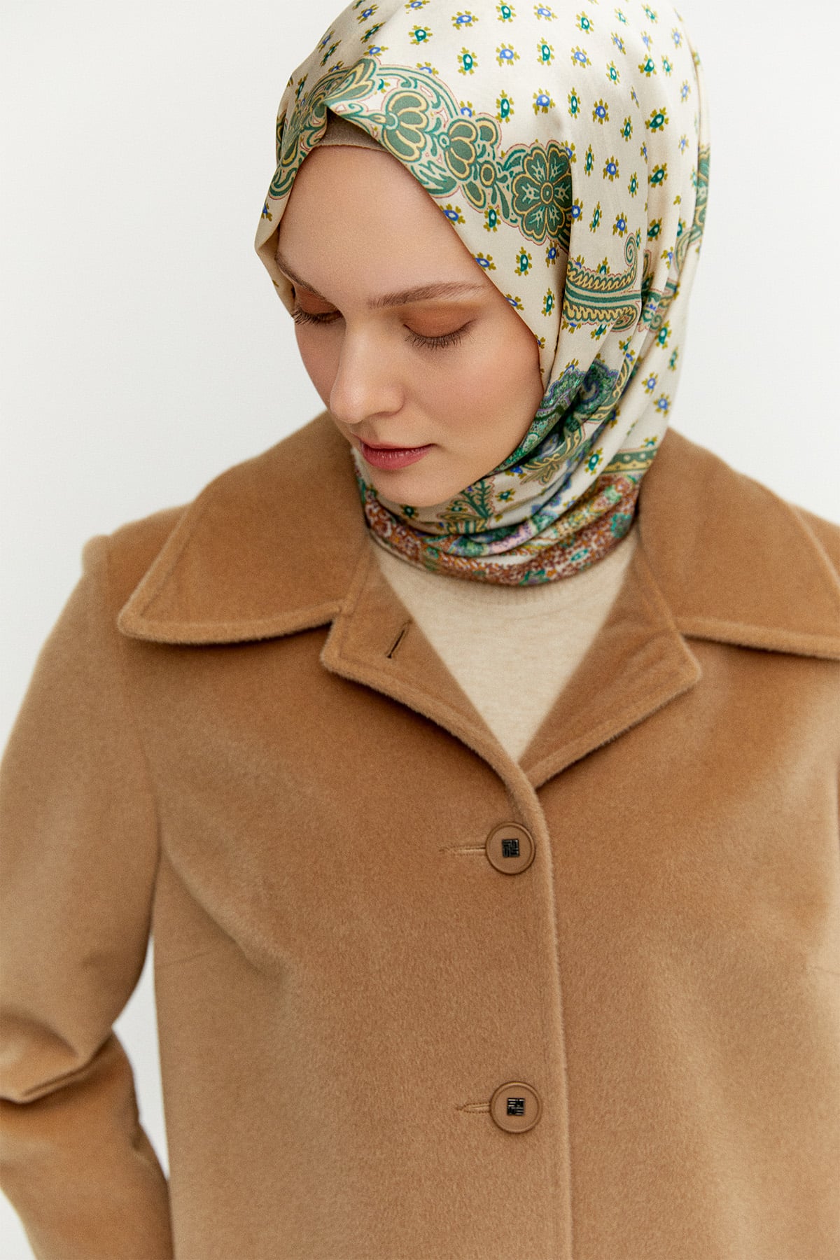 Melanjlı Kaşe Kaban Büyük Beden, Tesettür Giyim