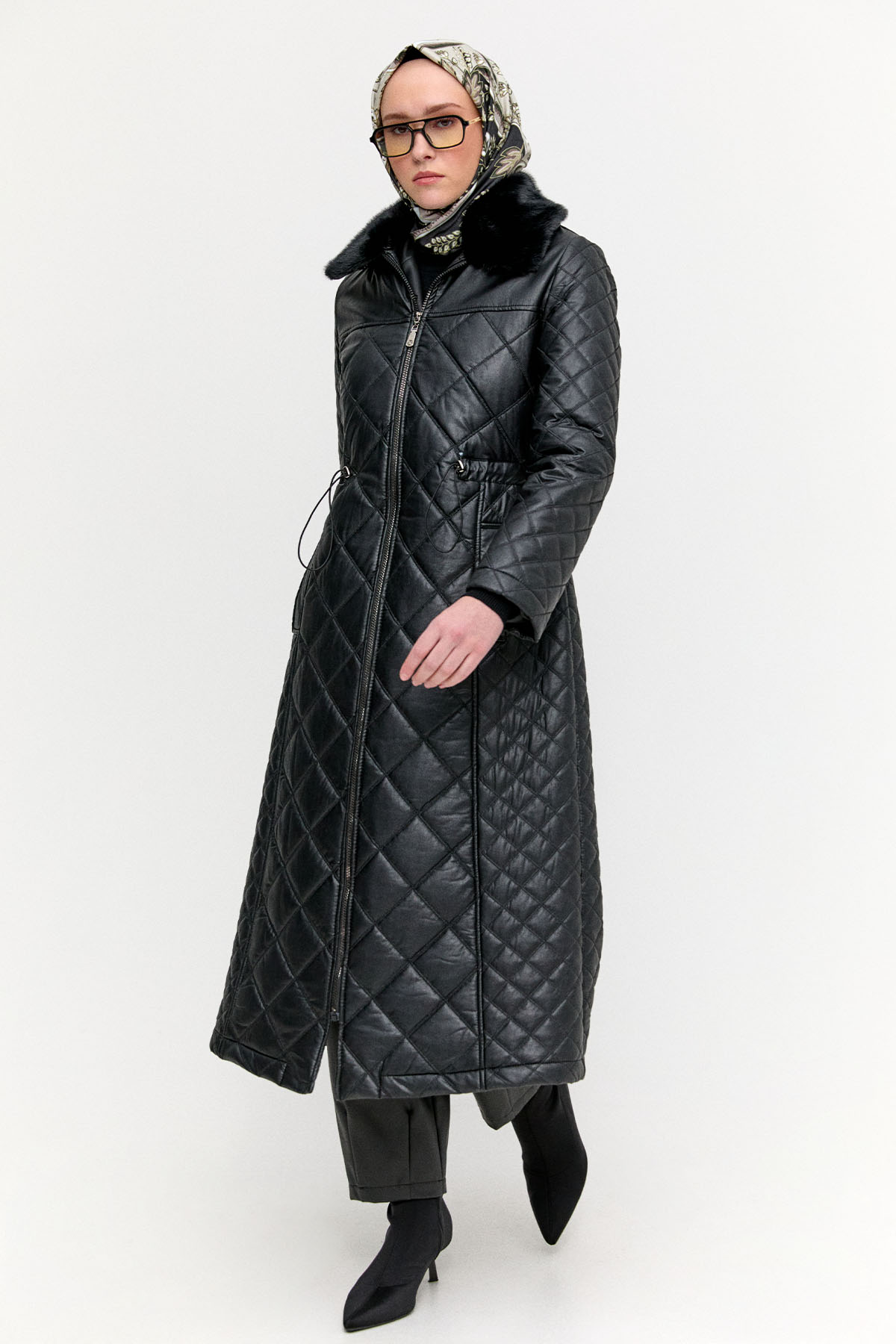 Seyyar Kürklü Stoperli Kaban, Tesettür Giyim