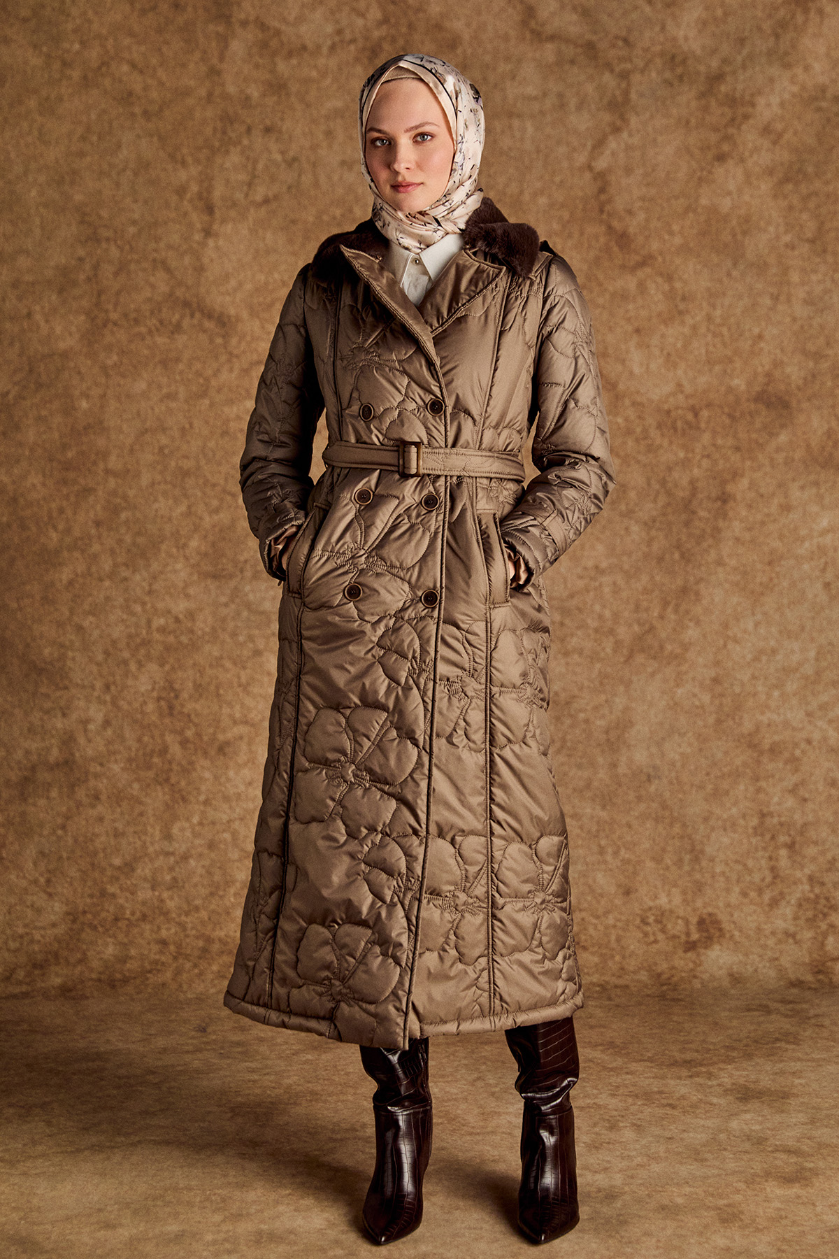 Suni Kürk Yakalı Kapitone Kruvaze Mont