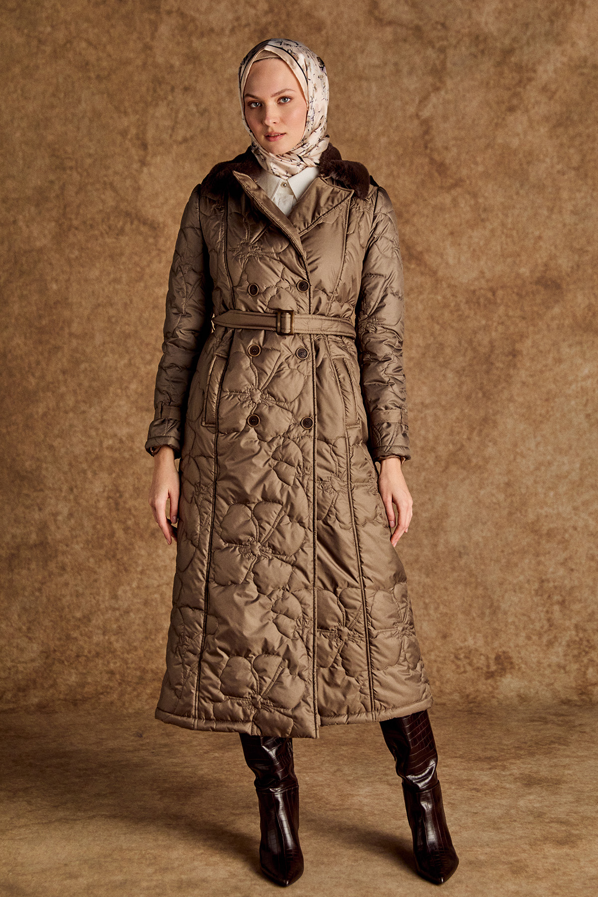 Suni Kürk Yakalı Kapitone Kruvaze Mont