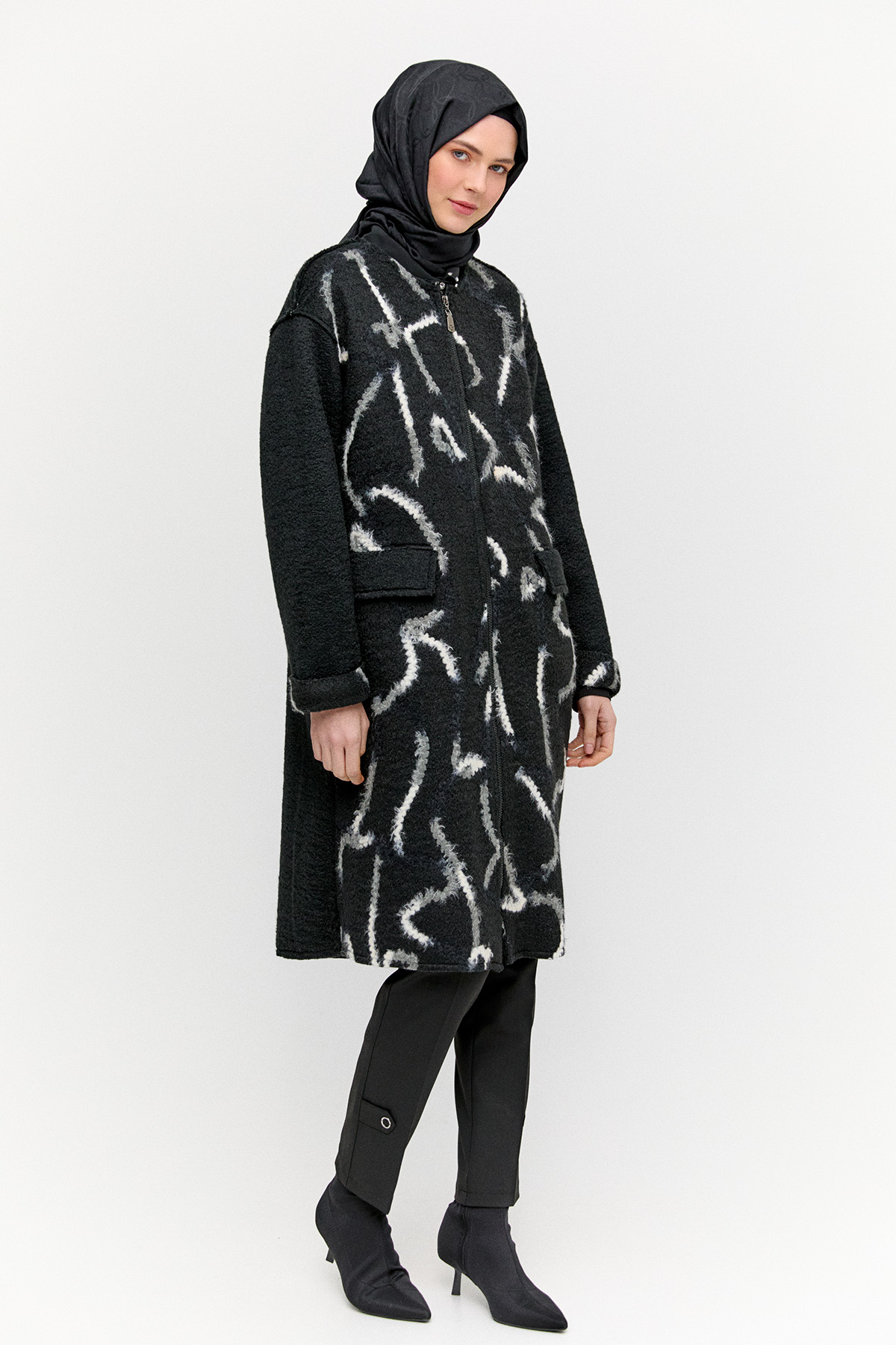 Desenli Fermuarlı Dokulu Kaban, Tesettür Giyim
