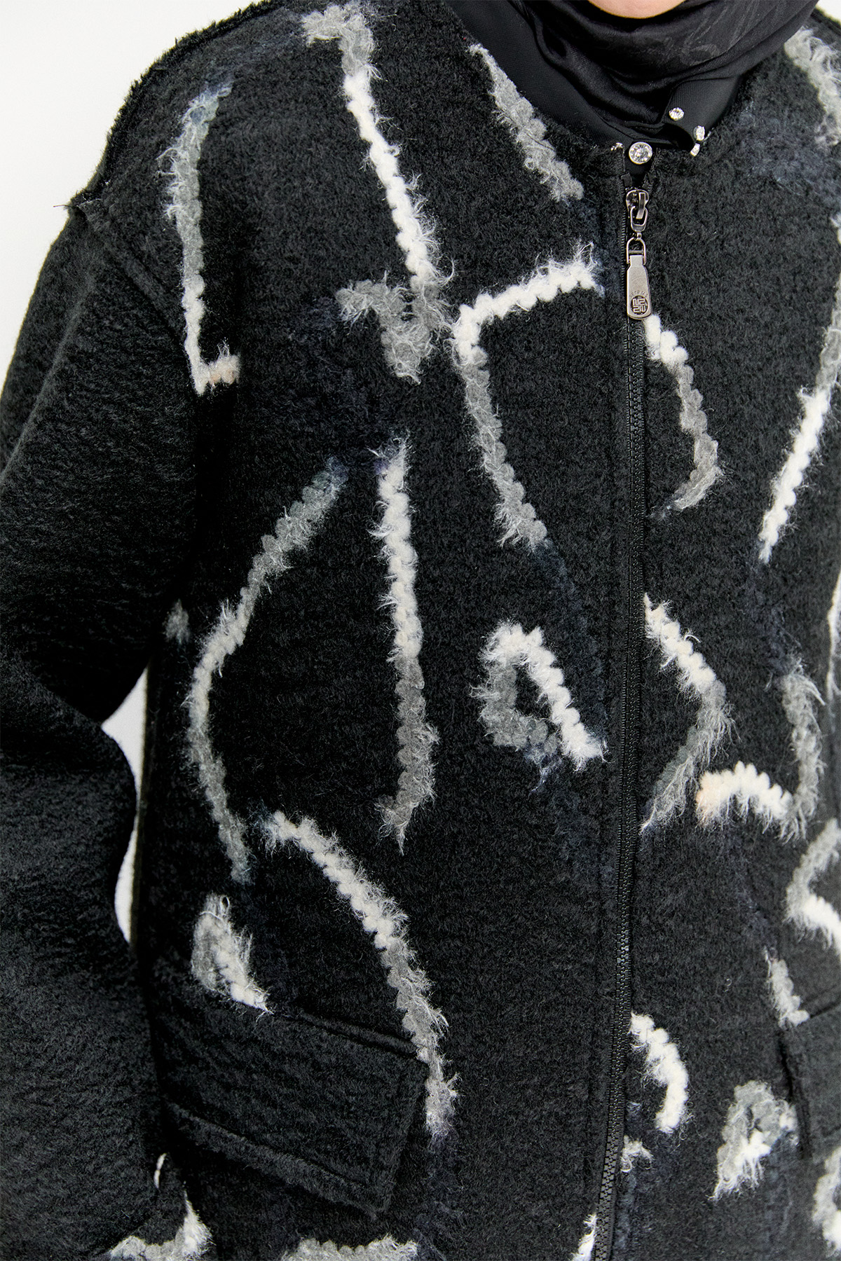 Desenli Fermuarlı Dokulu Kaban, Tesettür Giyim