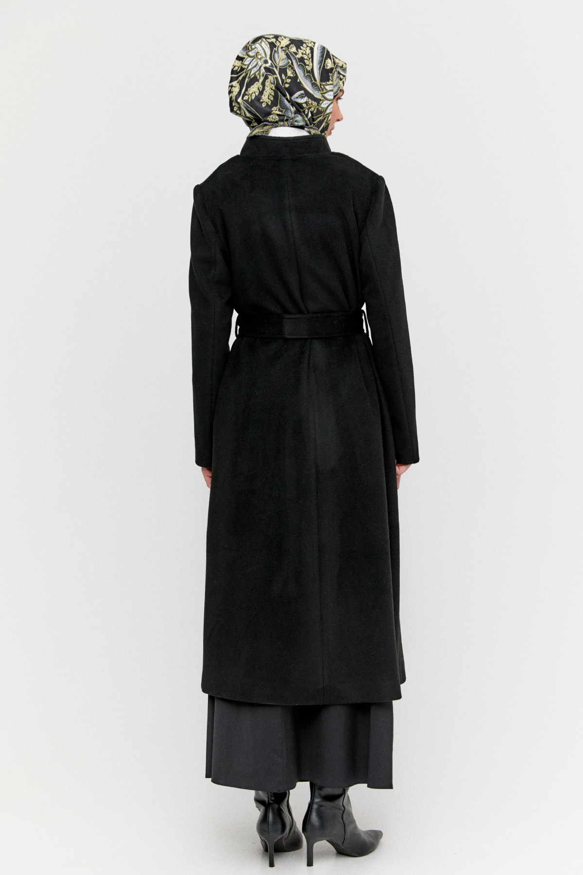 Hakim Yaka Kaşe Kaban, Tesettür Giyim