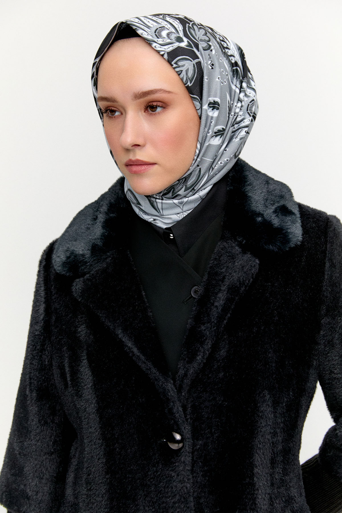 Ribanalı Angora Kaban, Tesettür Giyim