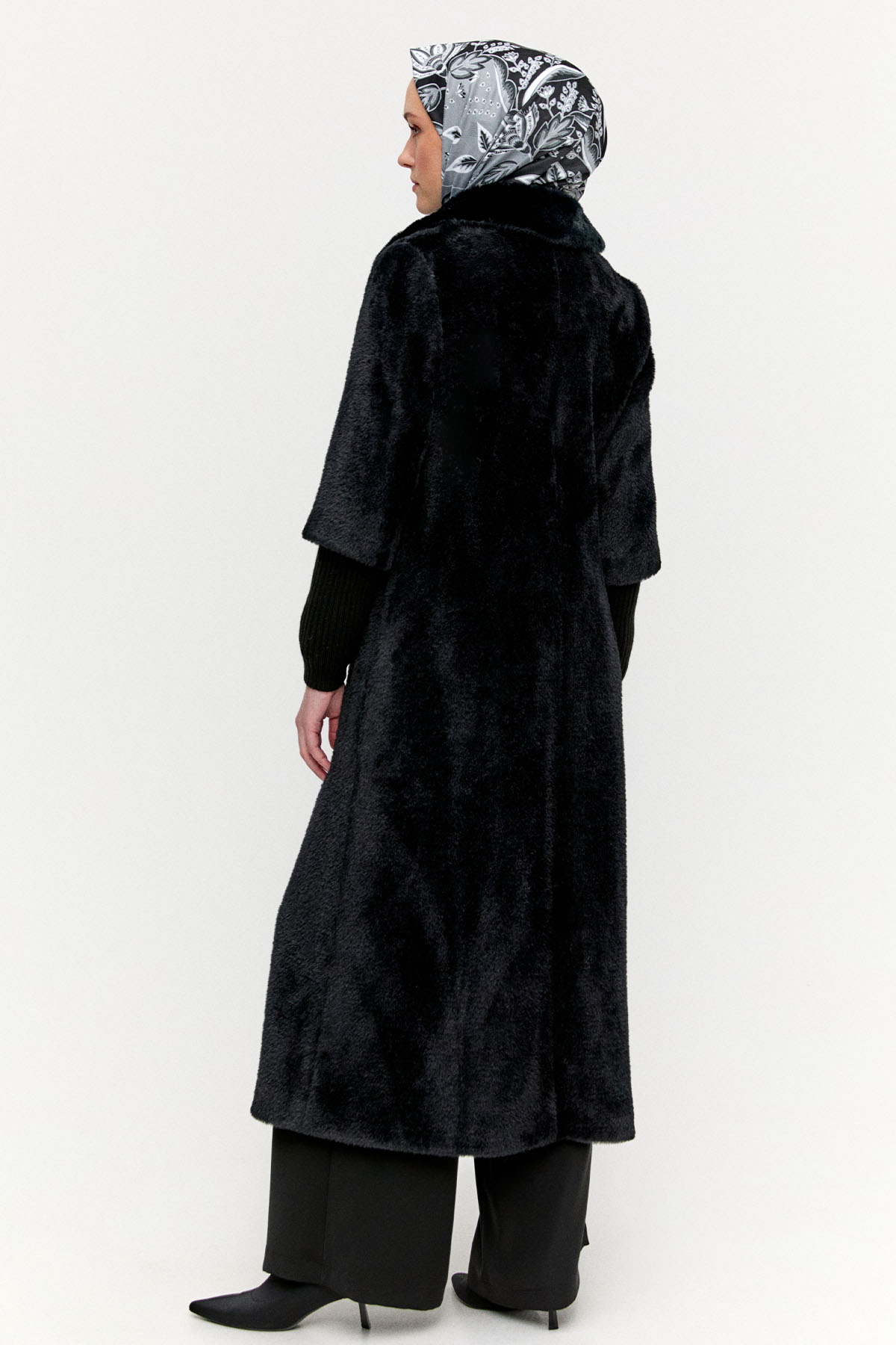 Ribanalı Angora Kaban, Tesettür Giyim