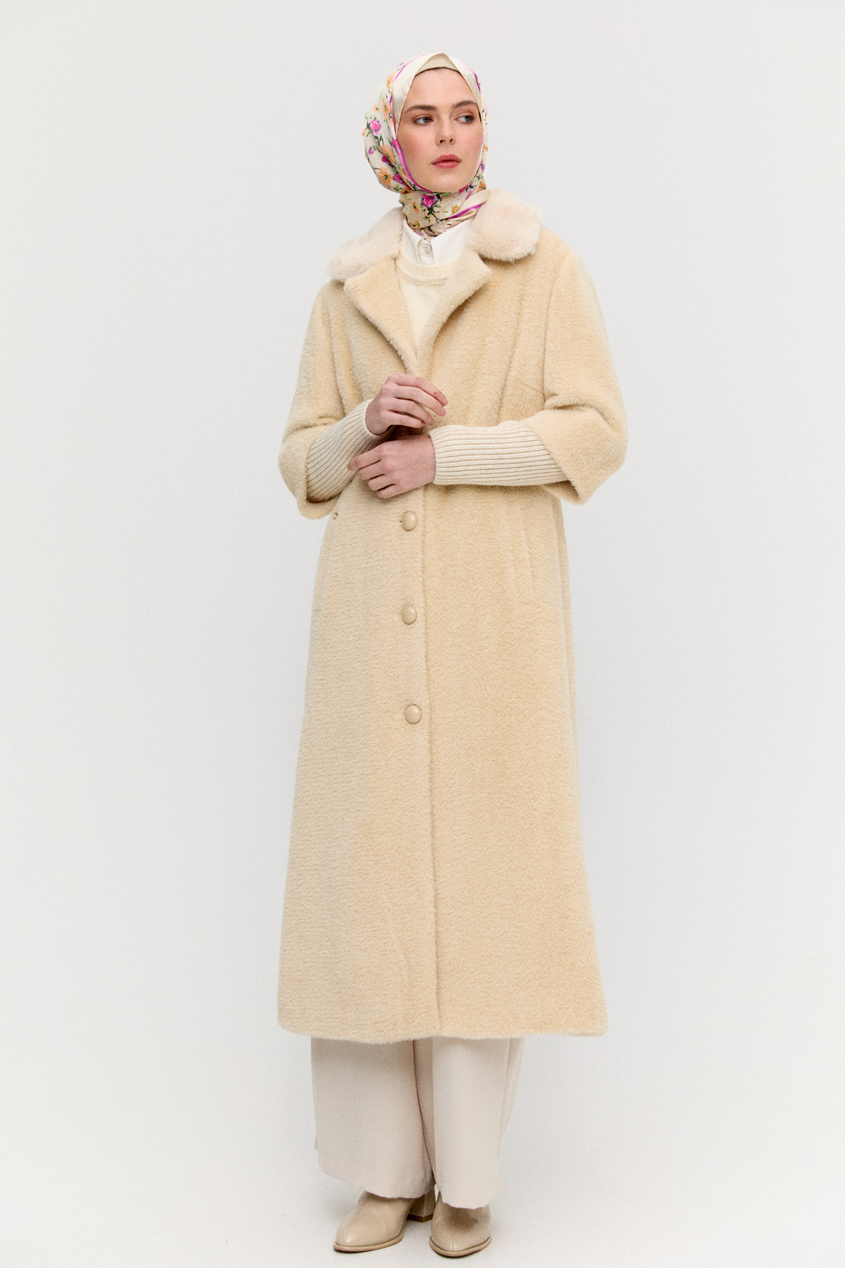 Ribanalı Angora Kaban, Tesettür Giyim