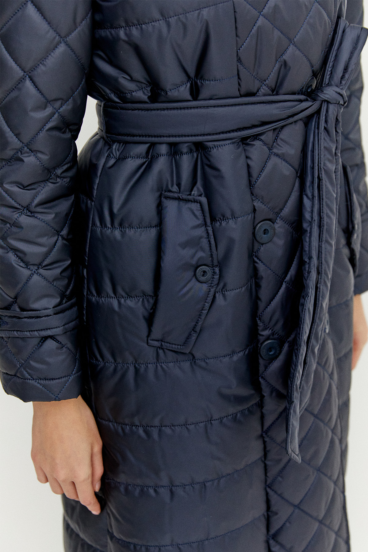 Kuşaklı Seyyar Kapüşonlu Şişme Kaban, Tesettür Giyim