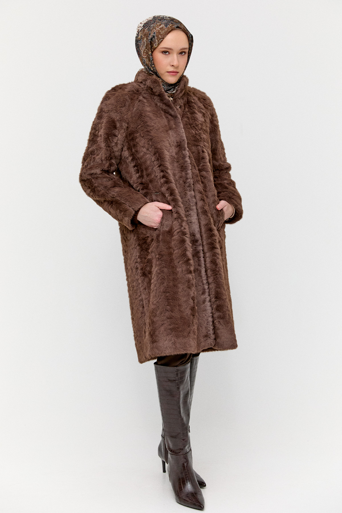 Suni Kürk Çift Cepli Kaban, Tesettür Giyim