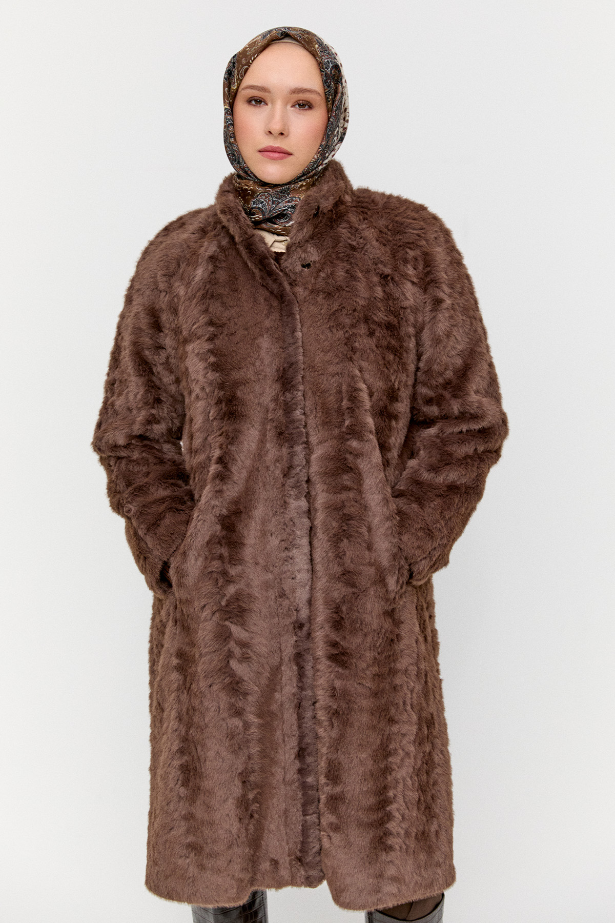 Suni Kürk Çift Cepli Kaban, Tesettür Giyim