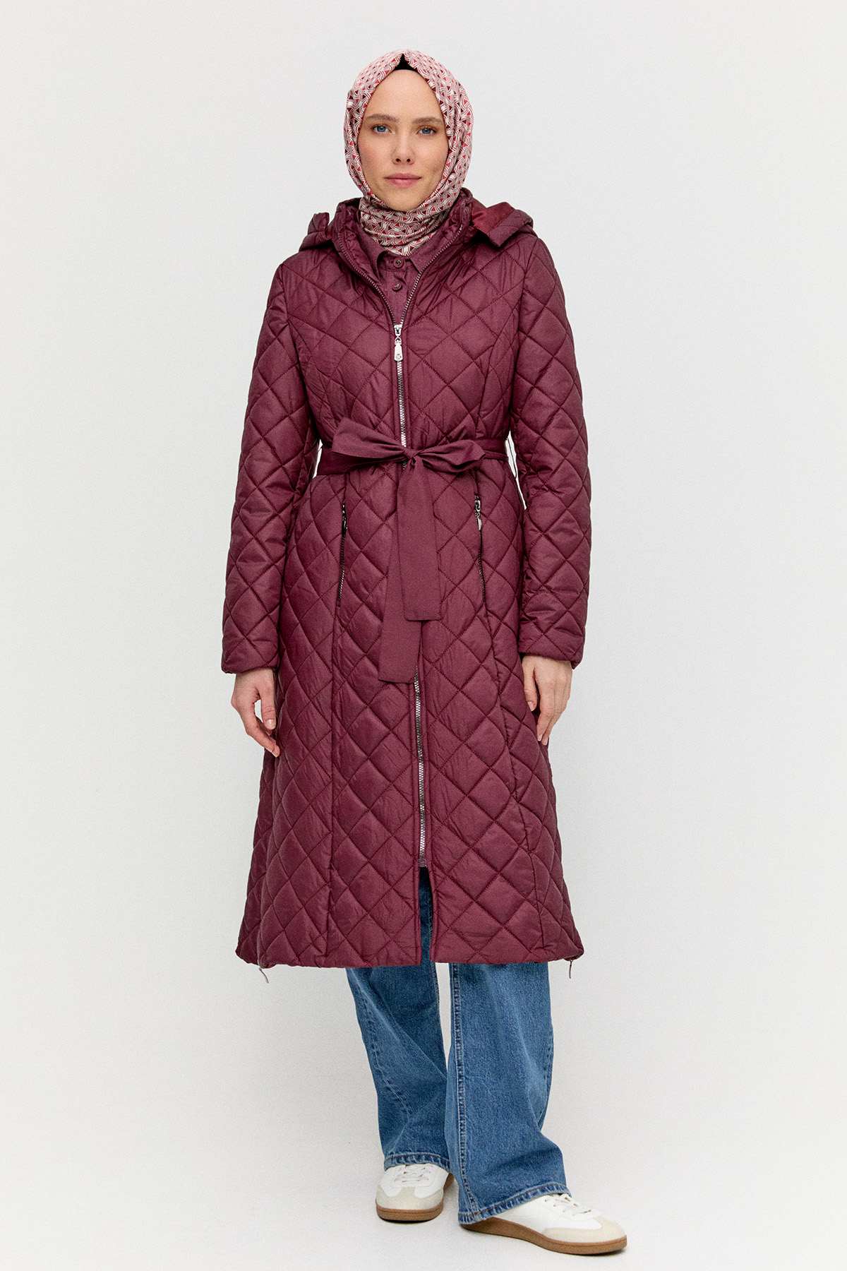 Kapüşonlu Kapitone Kaban, Tesettür Giyim