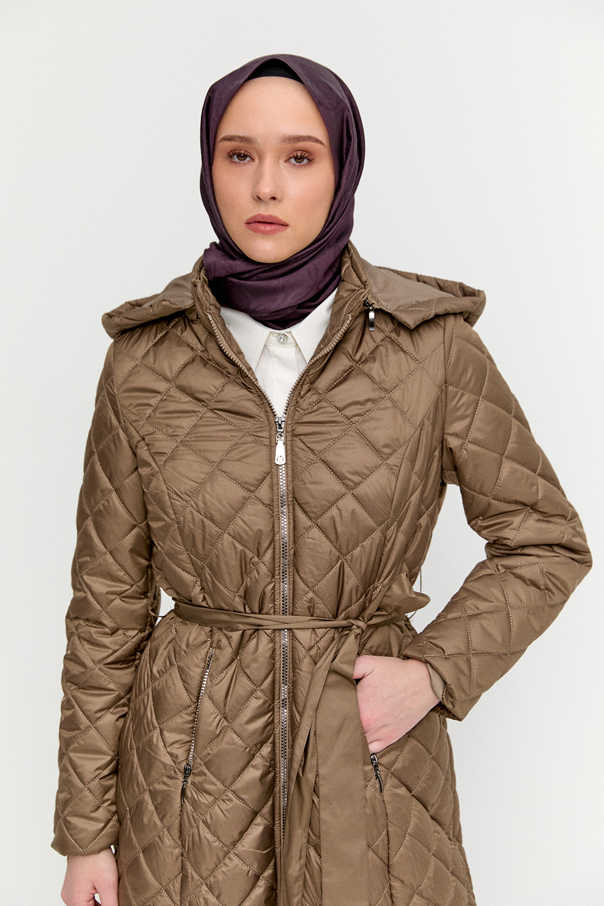 Kapüşonlu Kapitone Kaban, Tesettür Giyim