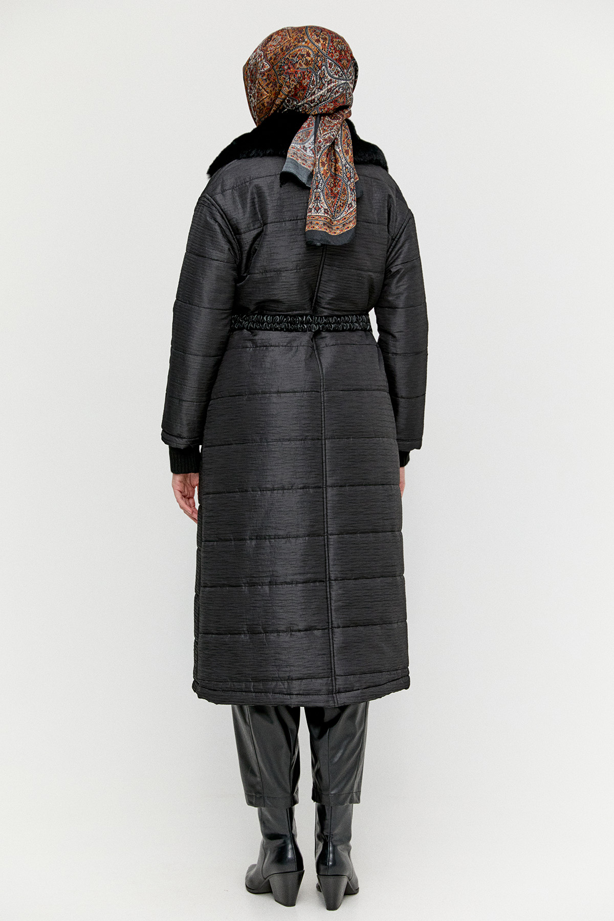 Suni Kürk Detaylı Kapitone Kaban, Tesettür Giyim