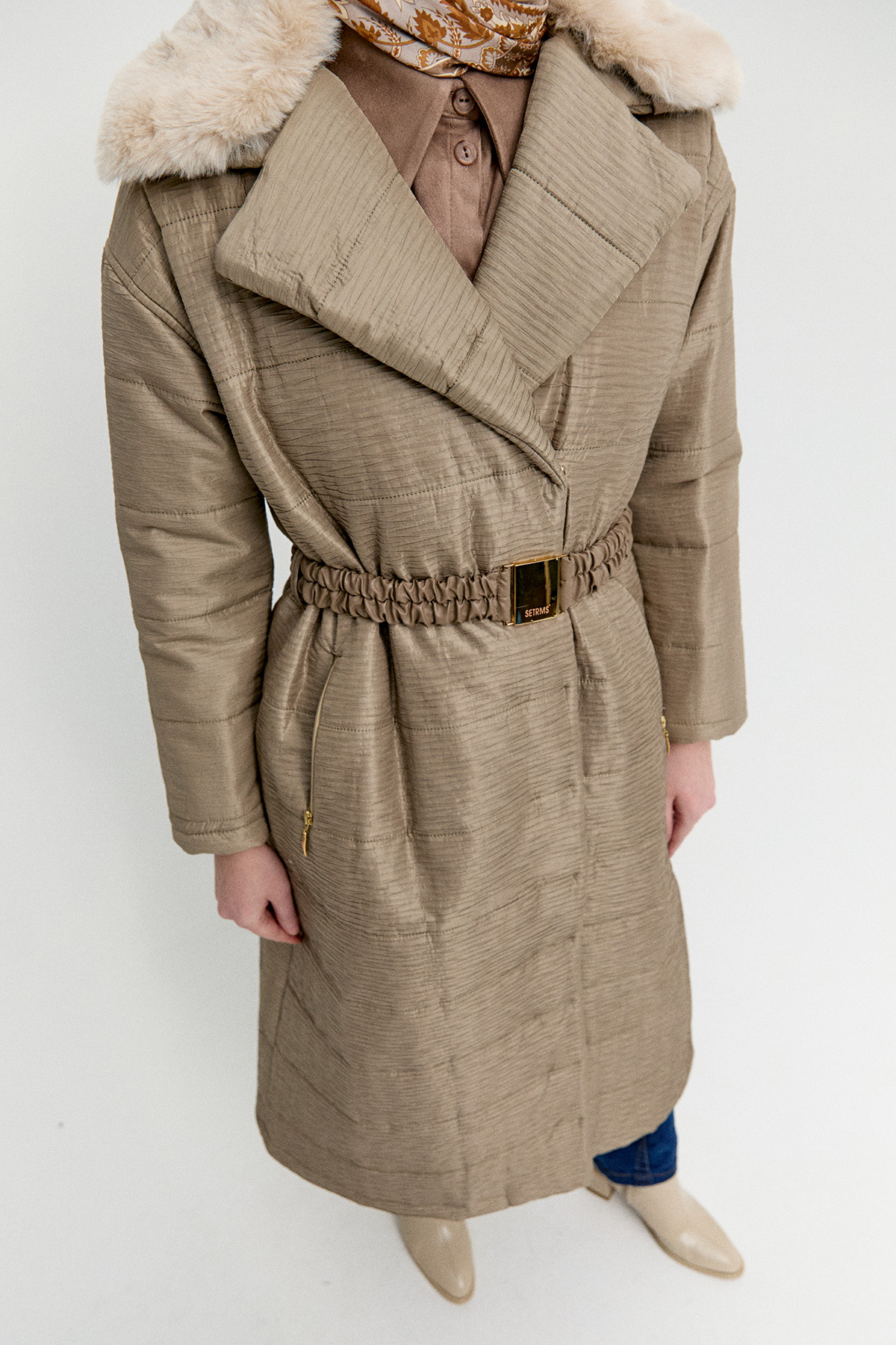 Suni Kürk Detaylı Kapitone Kaban, Tesettür Giyim