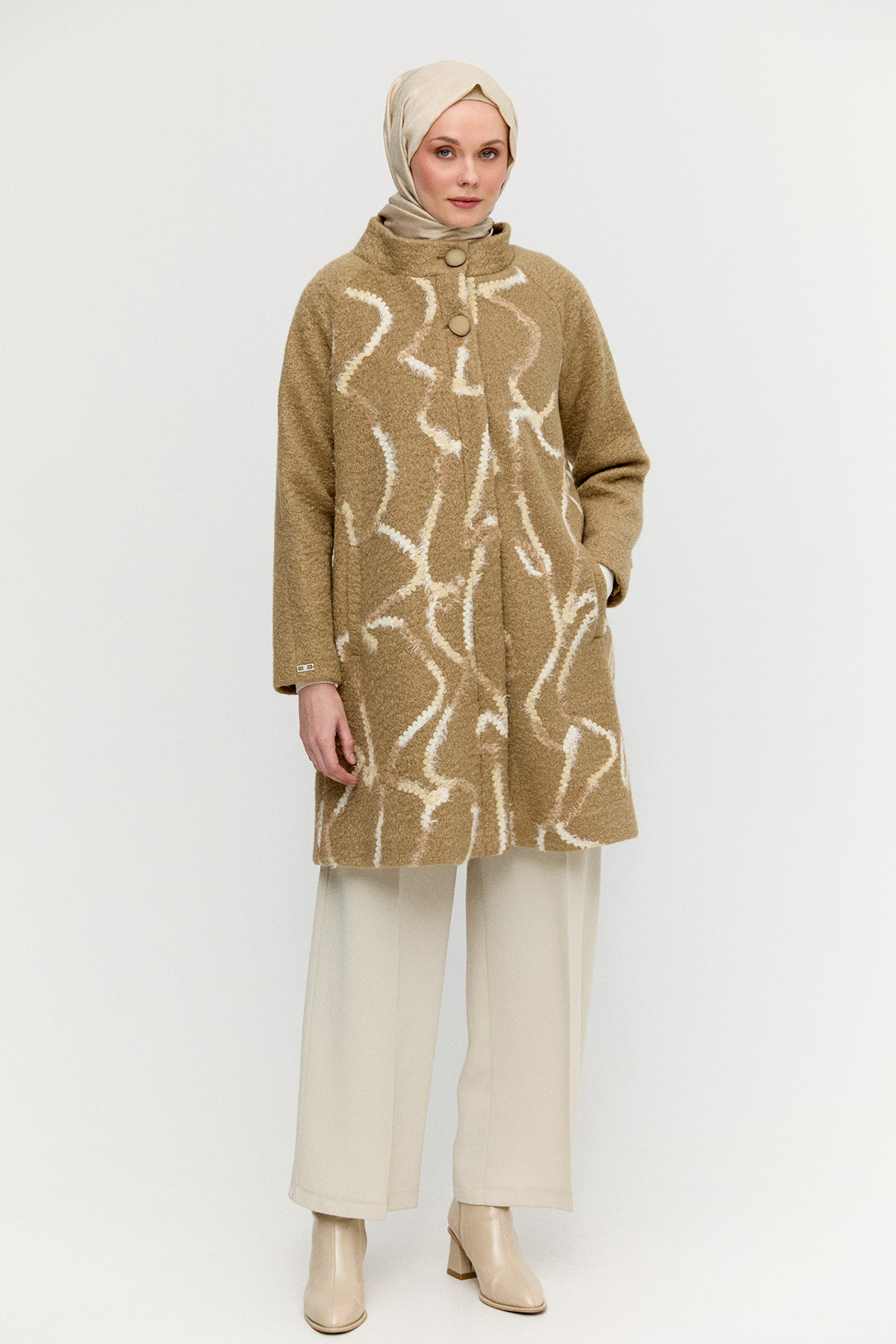 Gizli Pat İlik Düğmeli Dokulu Kaban, Tesettür Giyim