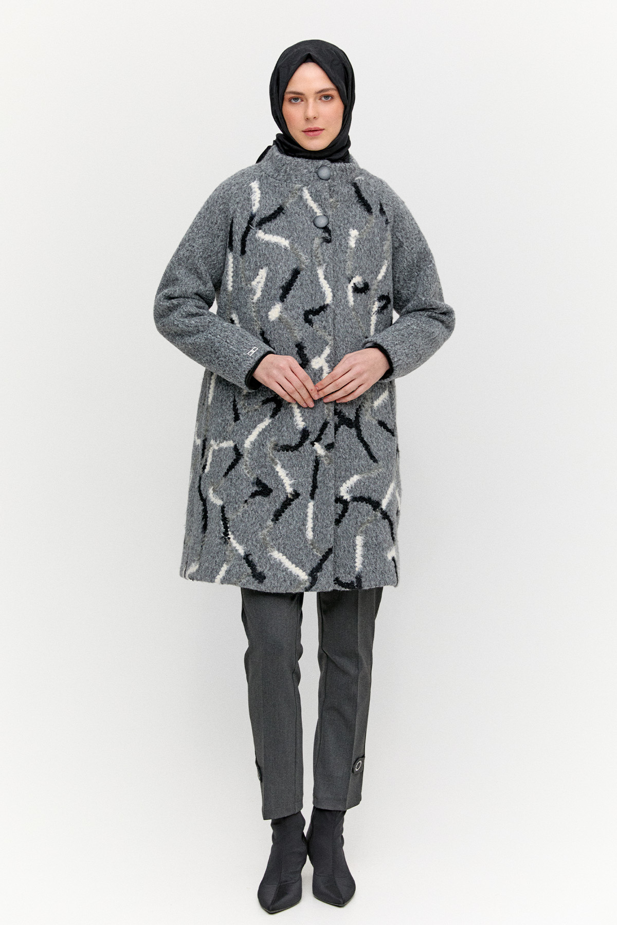 Gizli Pat İlik Düğmeli Dokulu Kaban, Tesettür Giyim