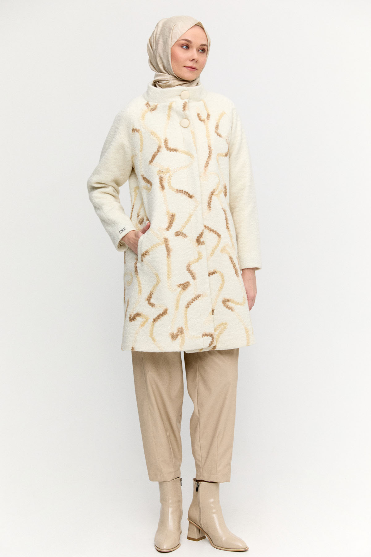 Gizli Pat İlik Düğmeli Dokulu Kaban, Tesettür Giyim