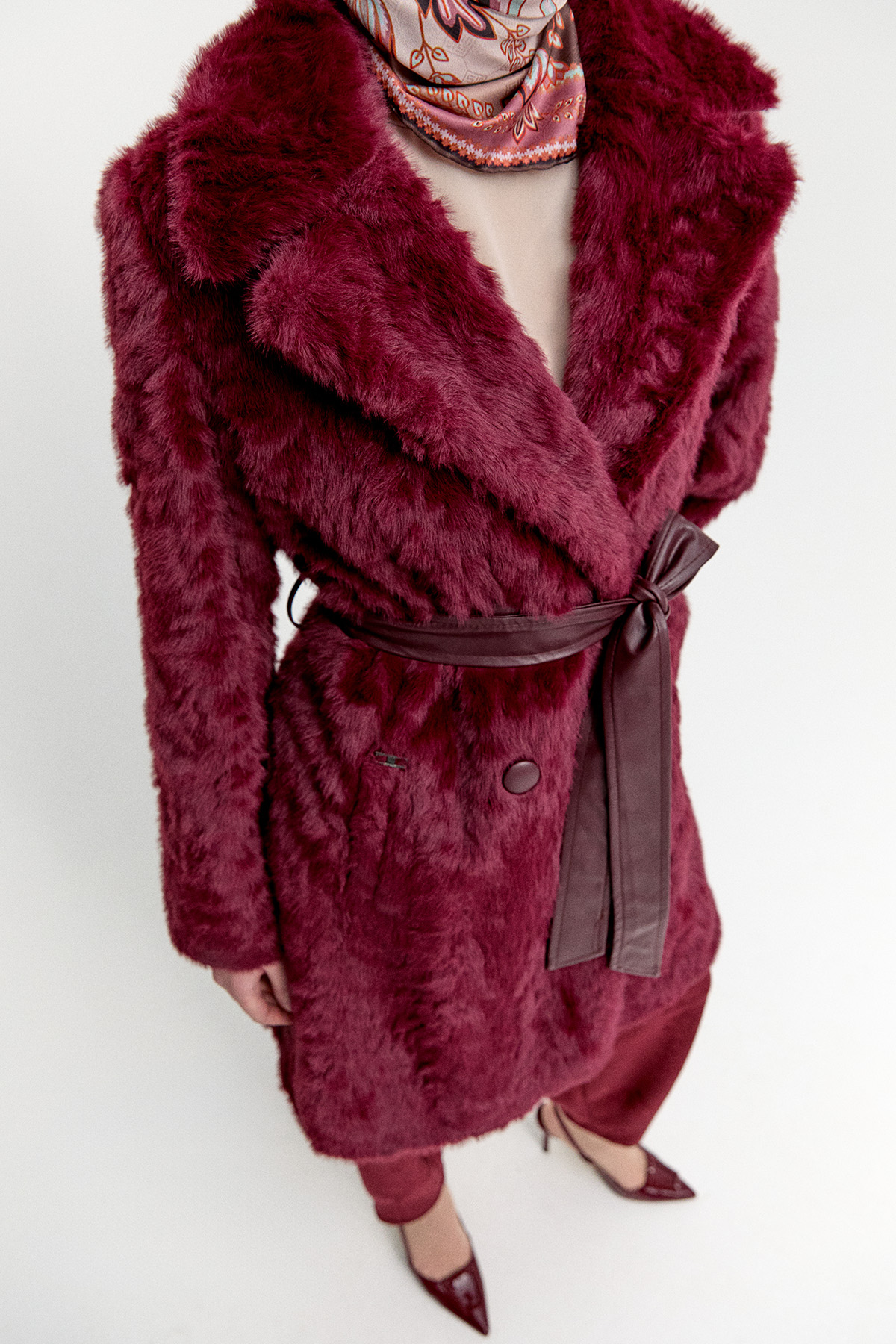 Kruvaze Kuşaklı Kürk Kaban, Tesettür Giyim