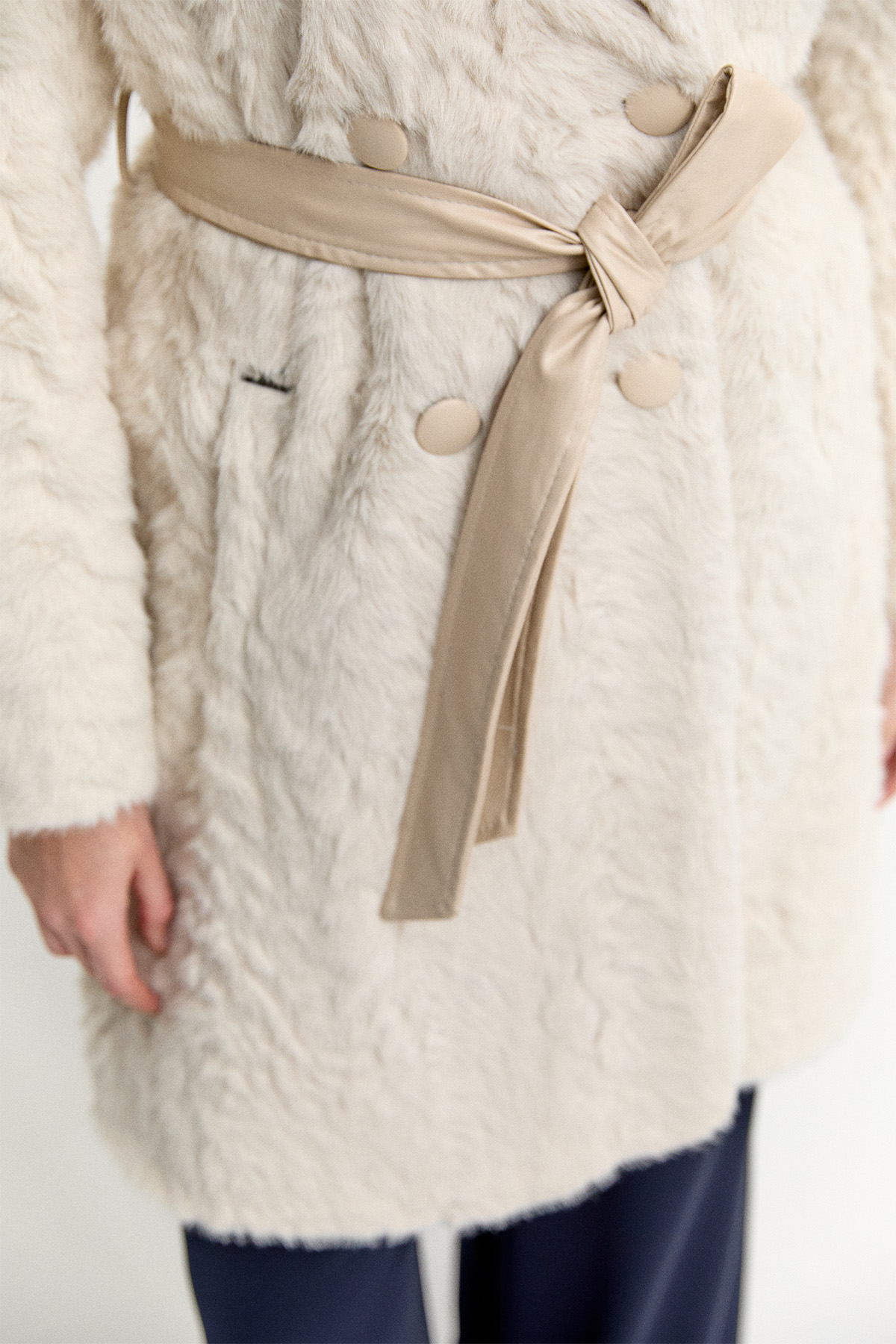 Kruvaze Kuşaklı Kürk Kaban, Tesettür Giyim