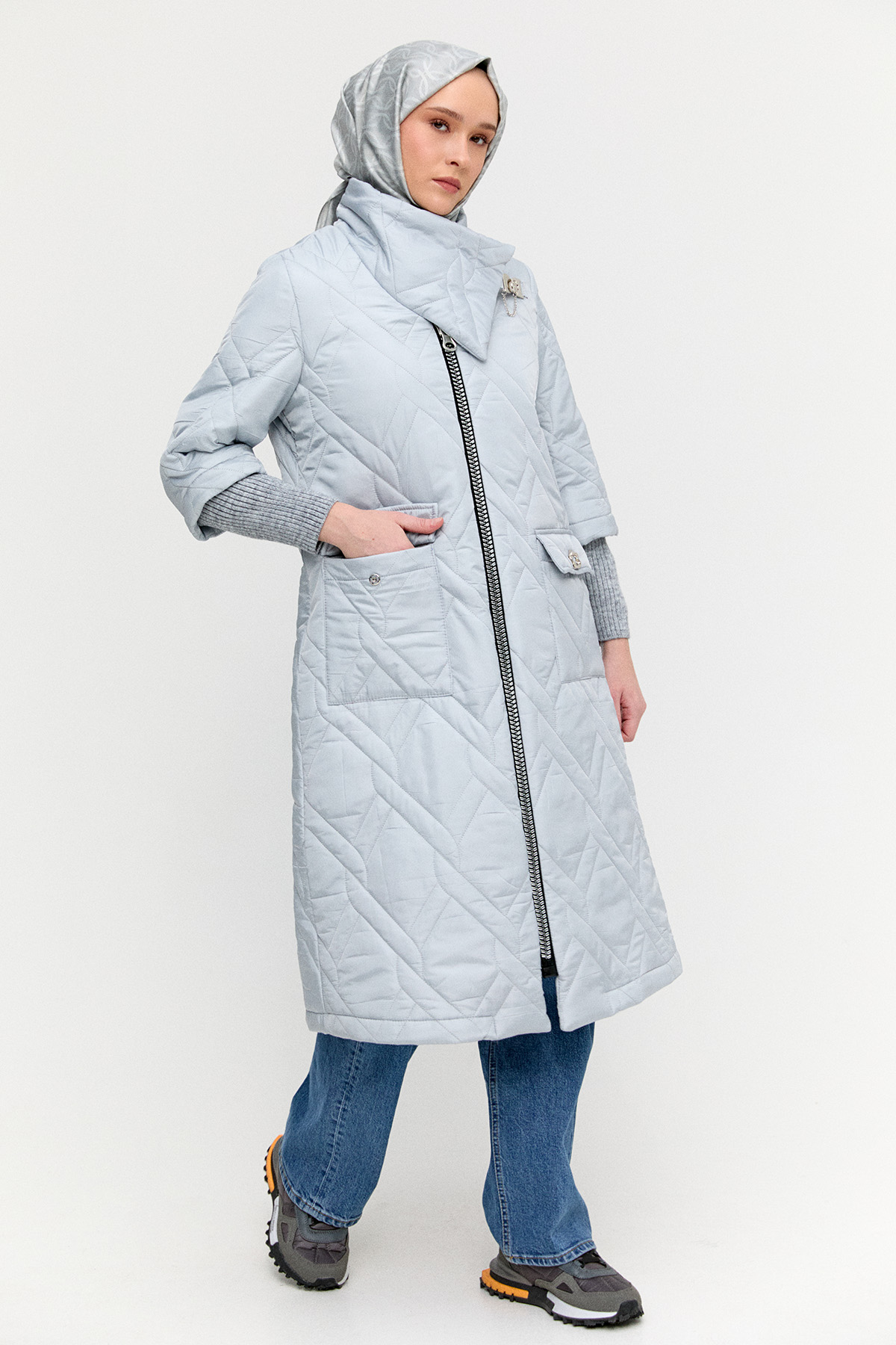 Mendil Yakalı Kapitone Kaban, Tesettür Giyim