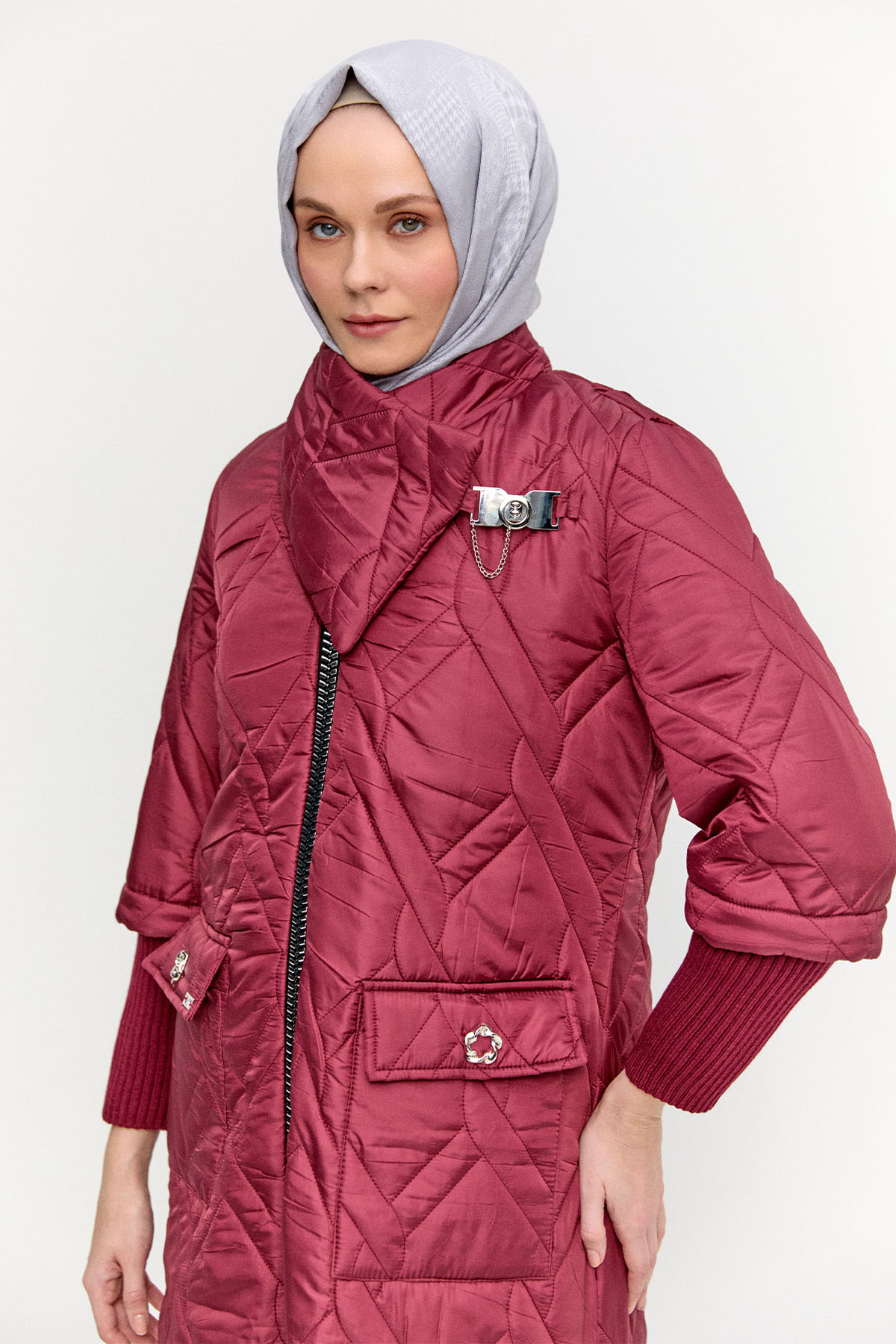 Mendil Yakalı Kapitone Kaban, Tesettür Giyim