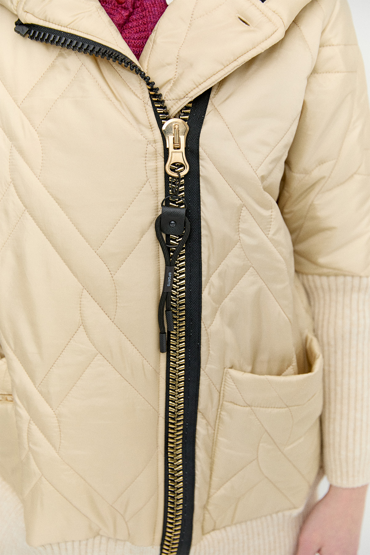 Kapüşonlu Sportif Kapitone Kaban, Tesettür Giyim