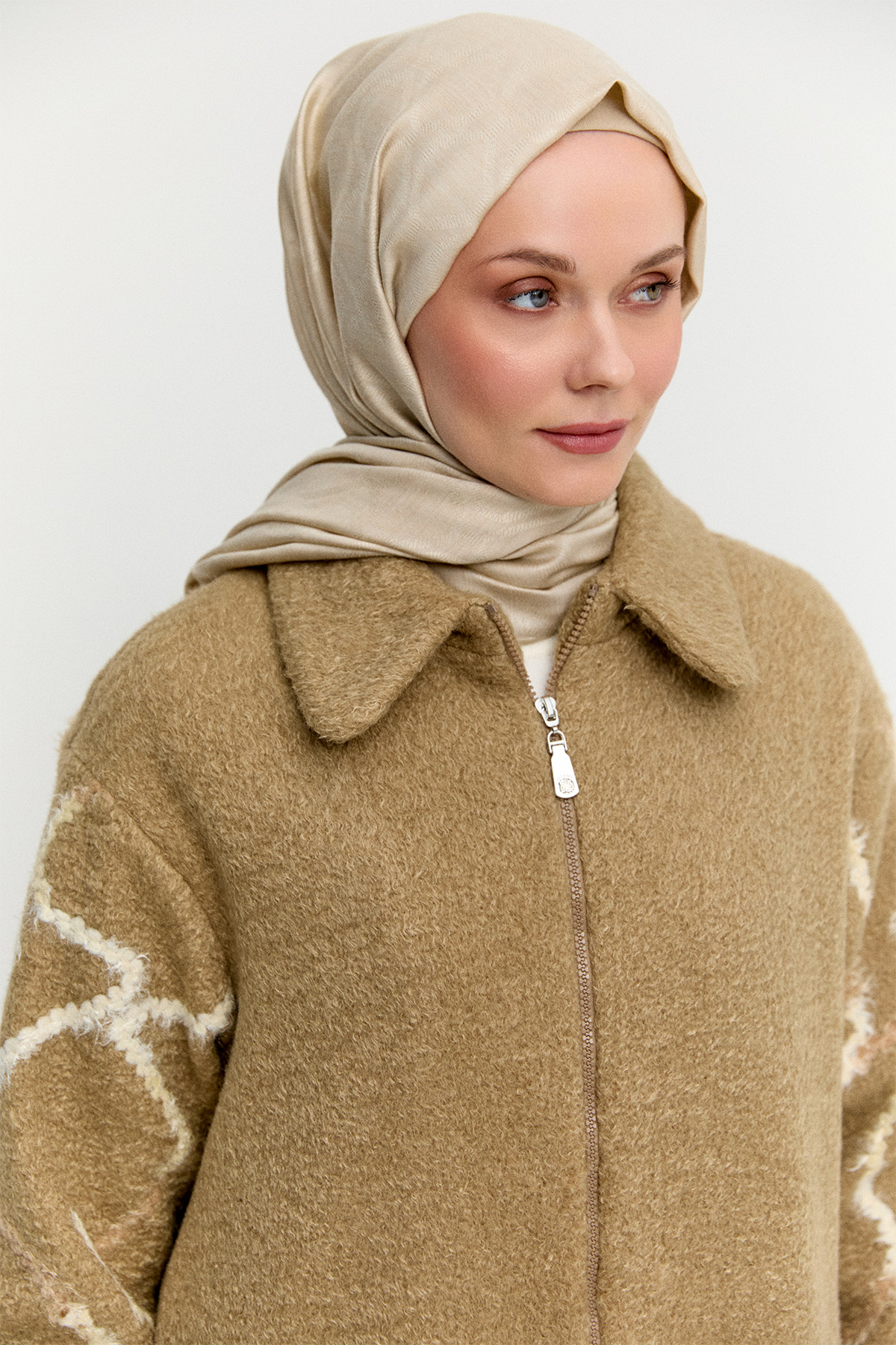 Ribanalı Fermuarlı Kaban, Tesettür Giyim