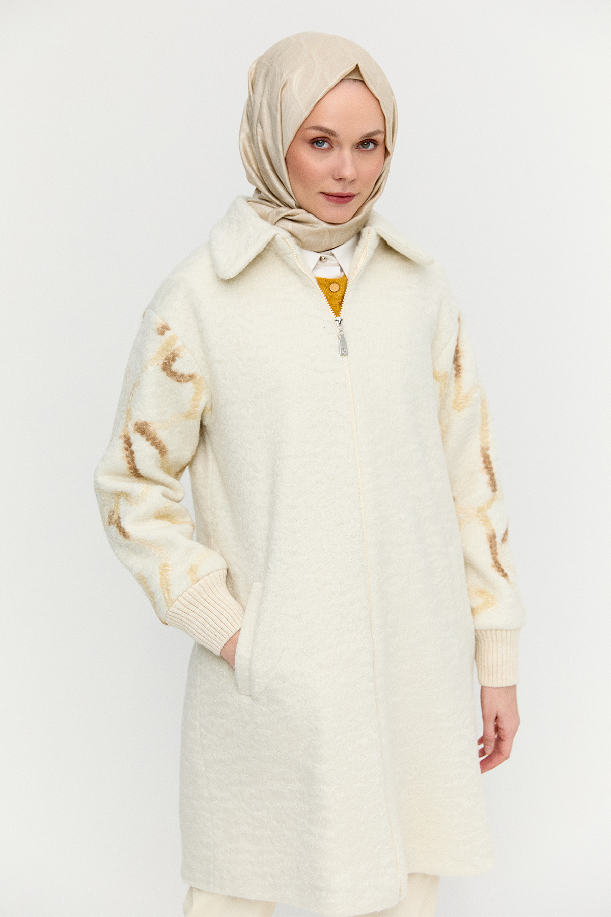 Ribanalı Fermuarlı Kaban, Tesettür Giyim