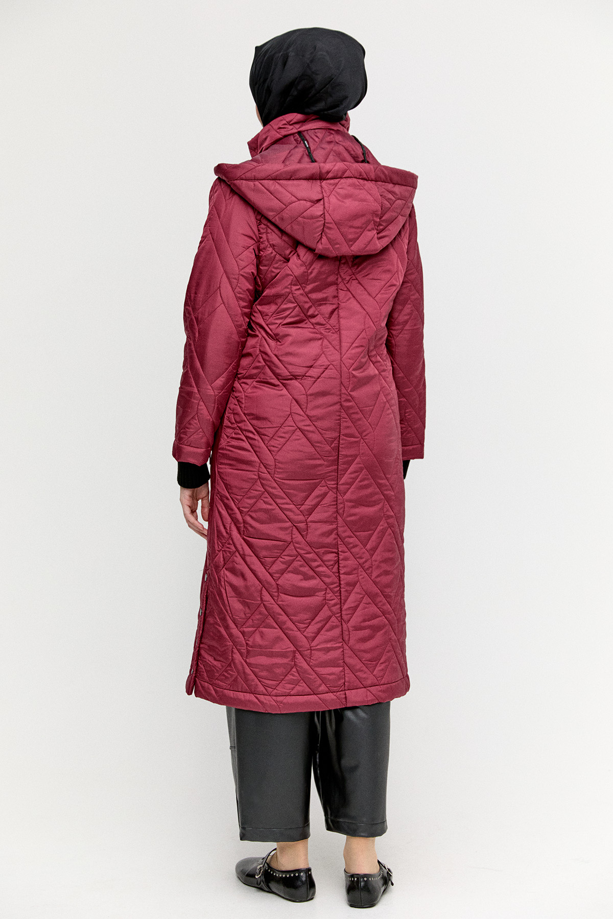 Çıt Detaylı Kapitone Kaban, Tesettür Giyim