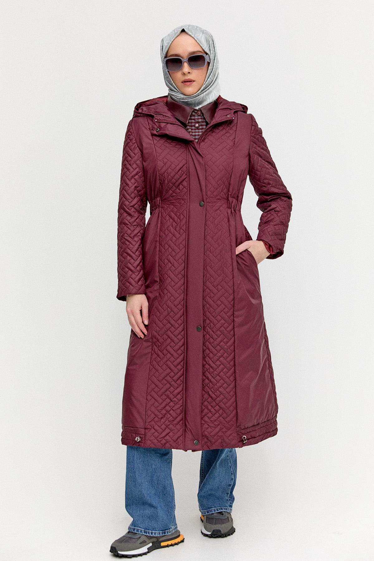 Kapüşonlu Kapitone Kaban, Tesettür Giyim