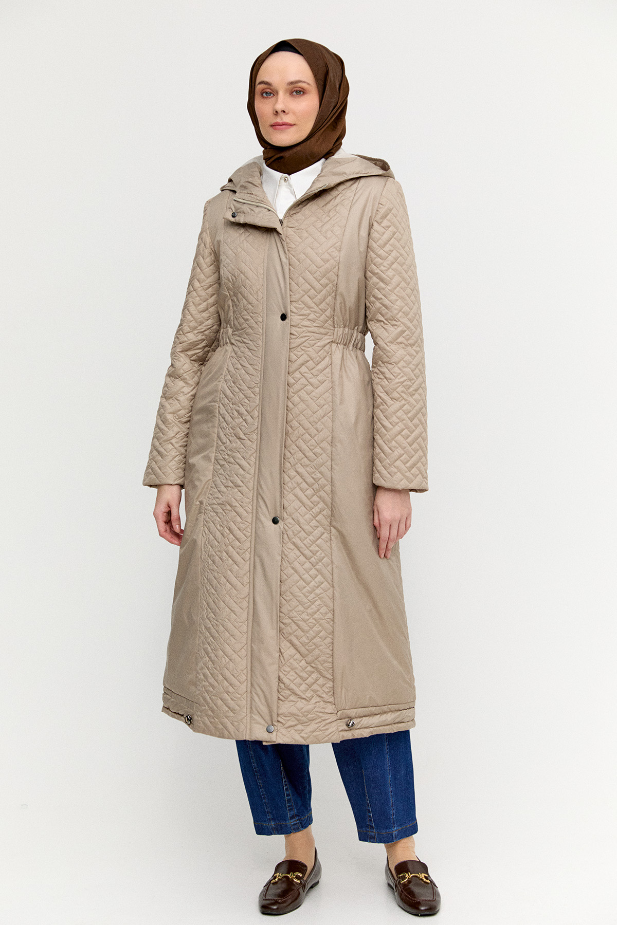 Kapüşonlu Kapitone Kaban, Tesettür Giyim