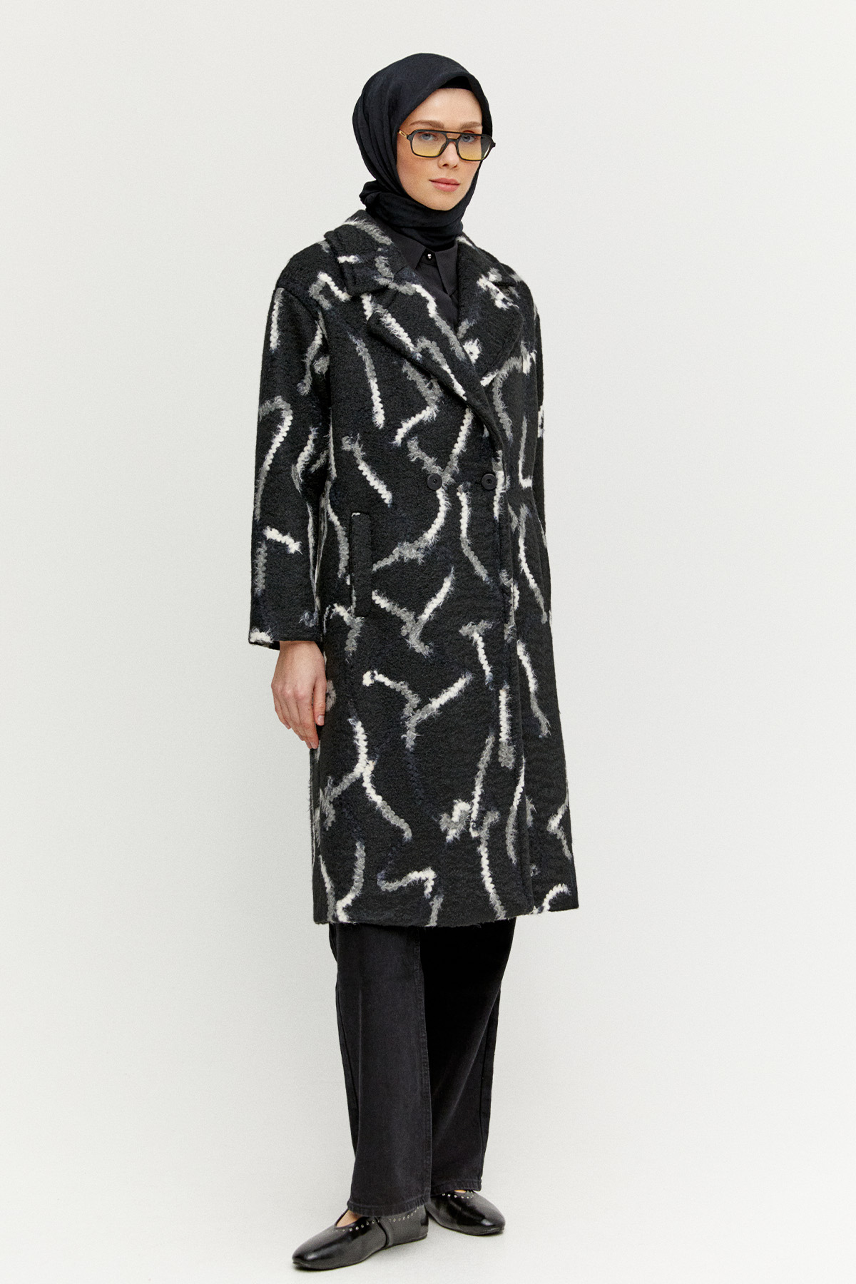 Desenli Oversize Kruvaze Kaban, Tesettür Giyim