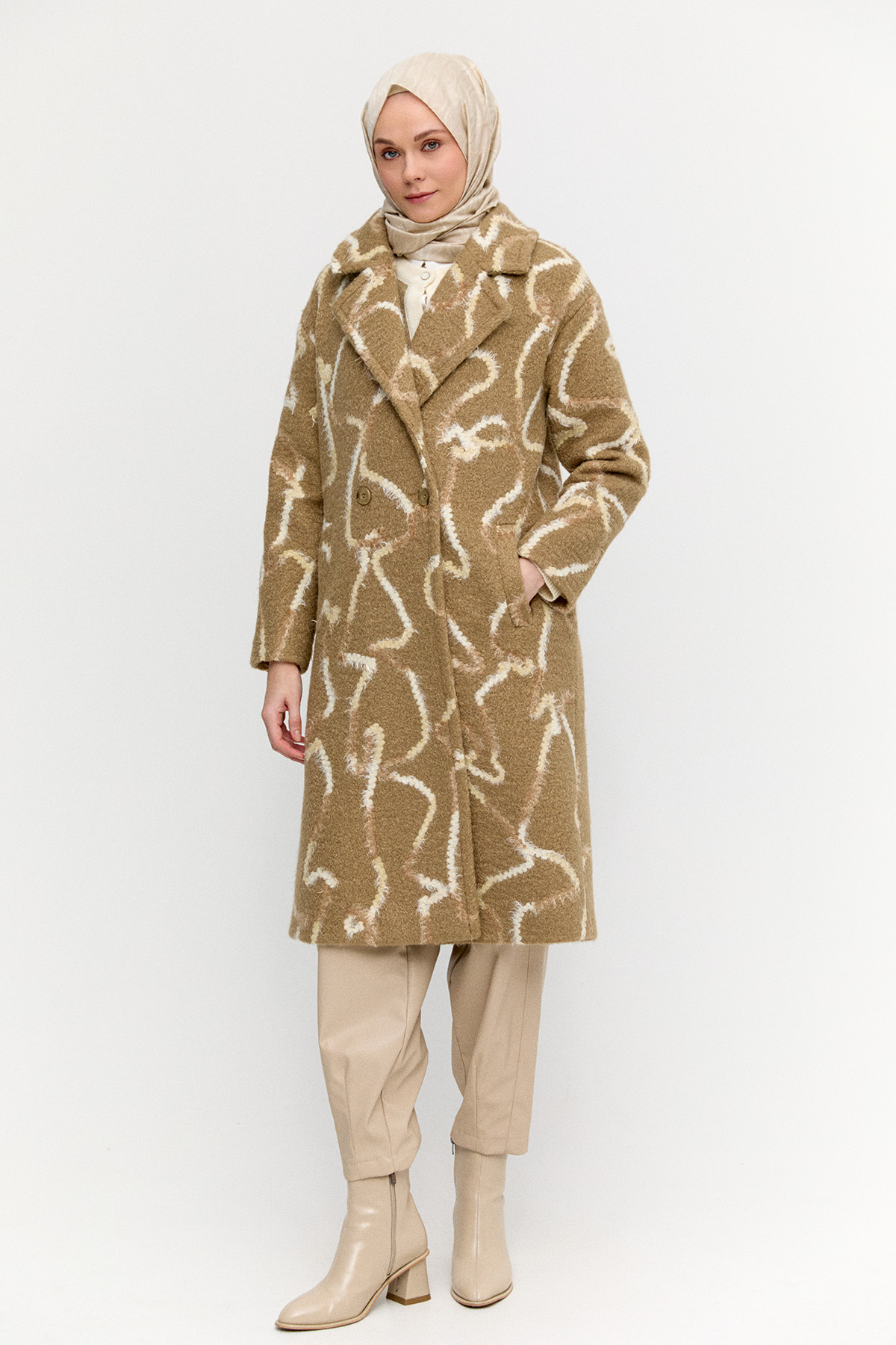 Desenli Oversize Kruvaze Kaban, Tesettür Giyim