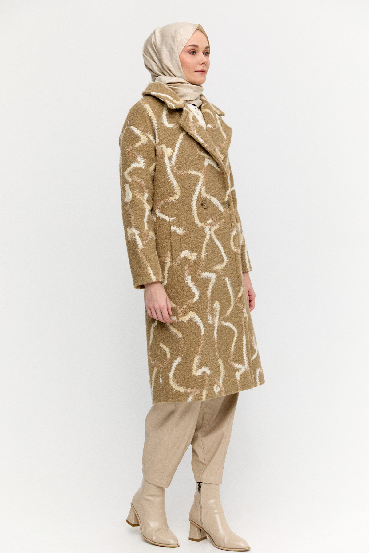 Desenli Oversize Kruvaze Kaban, Tesettür Giyim