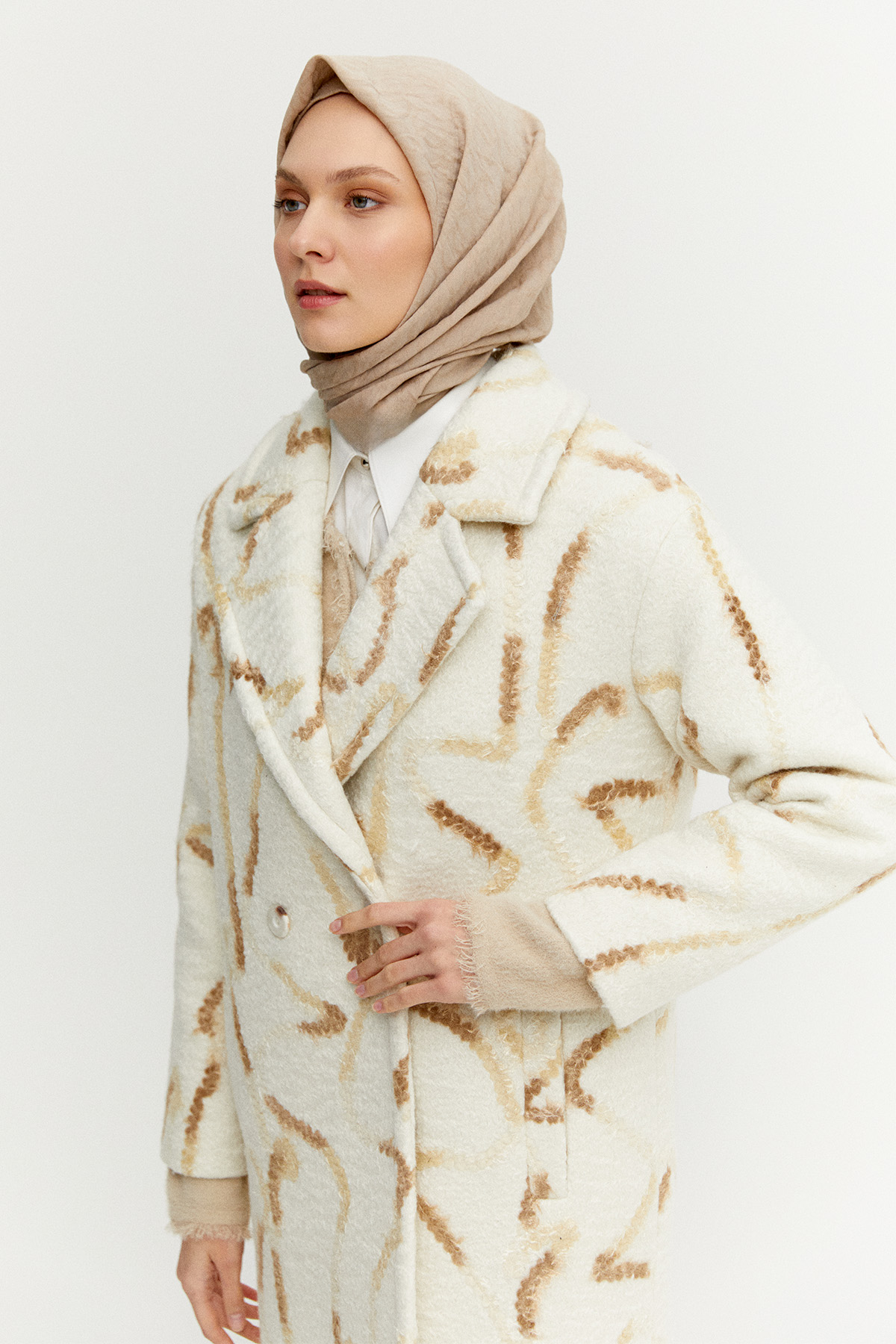 Desenli Oversize Kruvaze Kaban, Tesettür Giyim