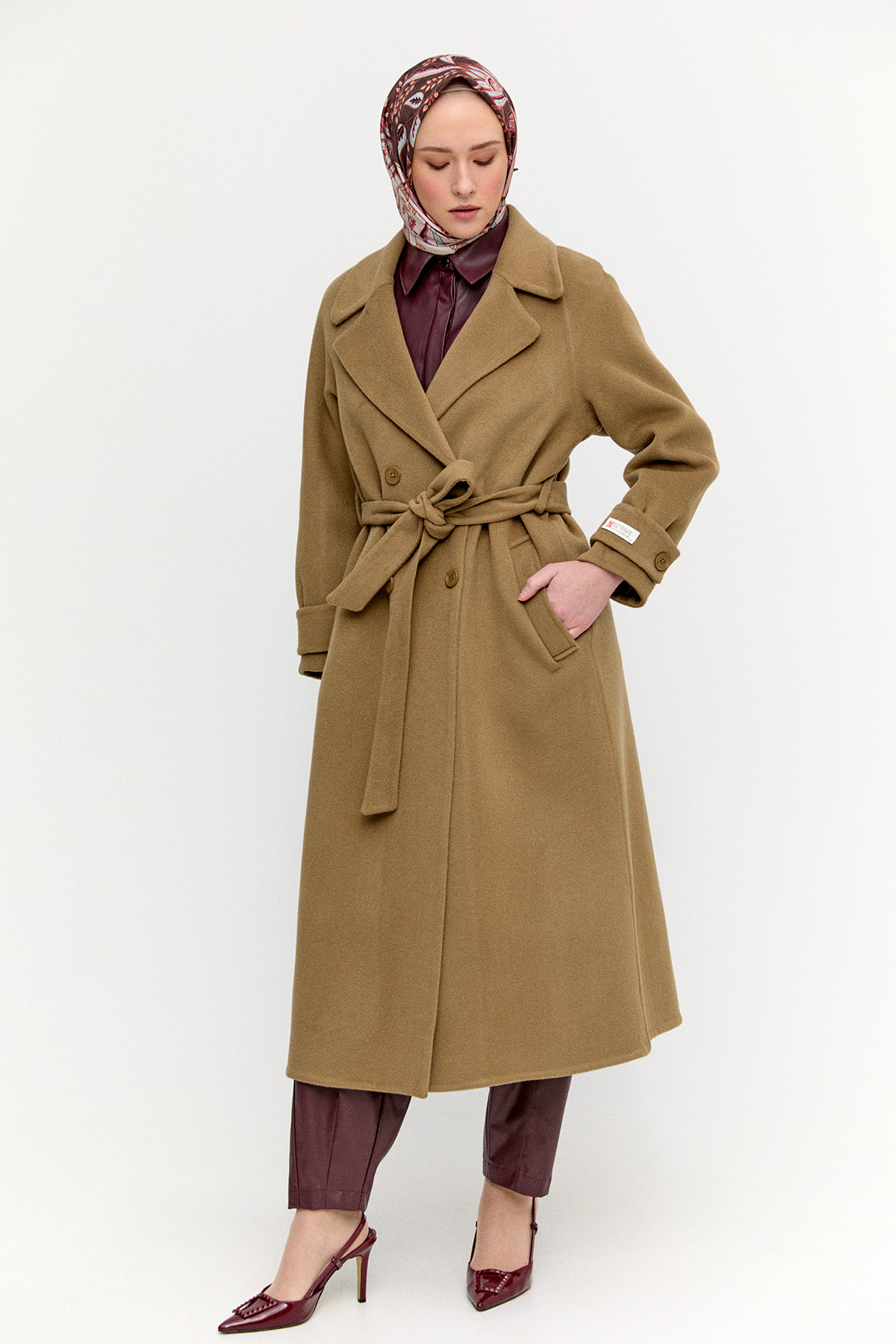 Yün Kruvaze Kaban, Tesettür Giyim