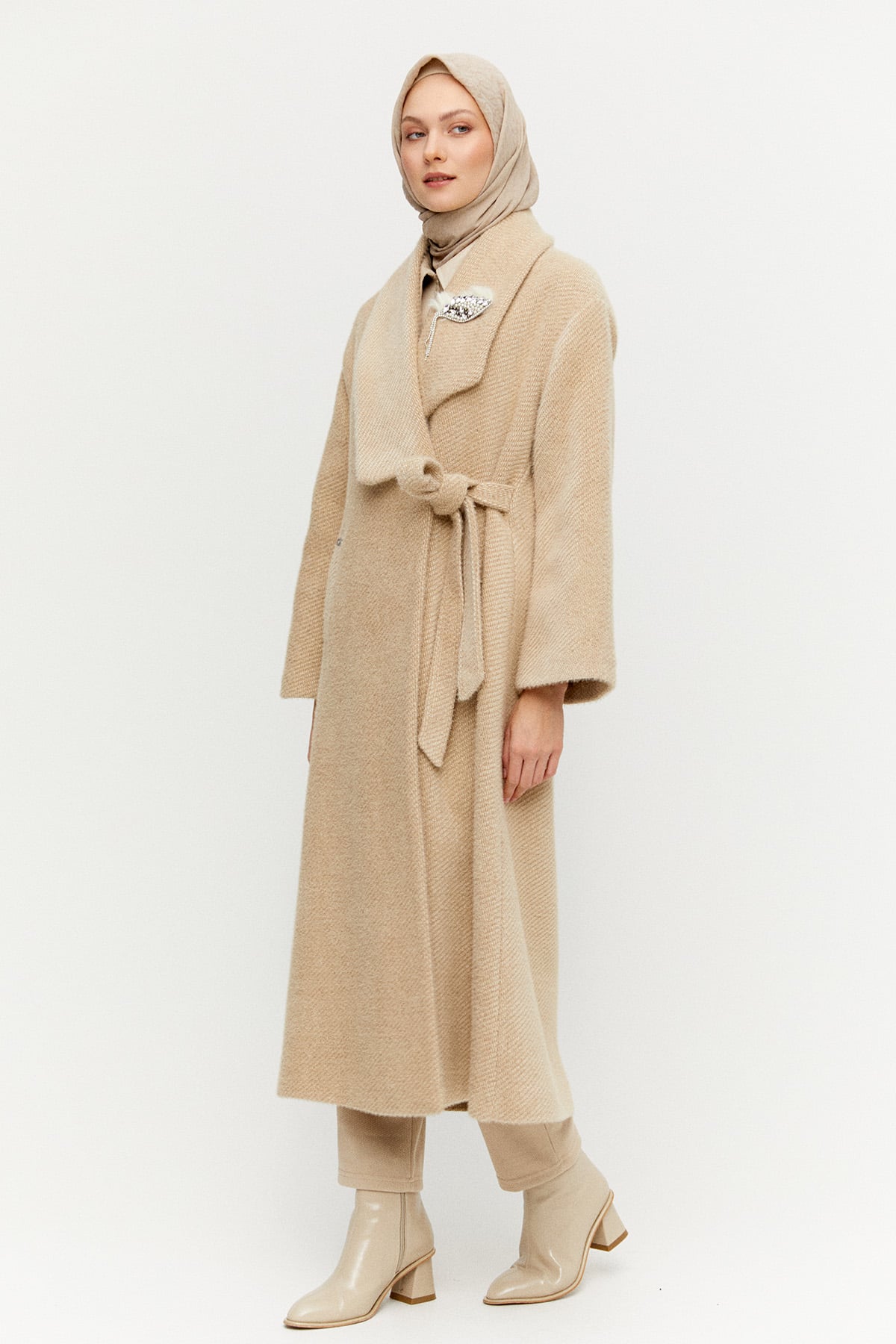 Asimetrik Yaka Oversize Manto, Tesettür Giyim