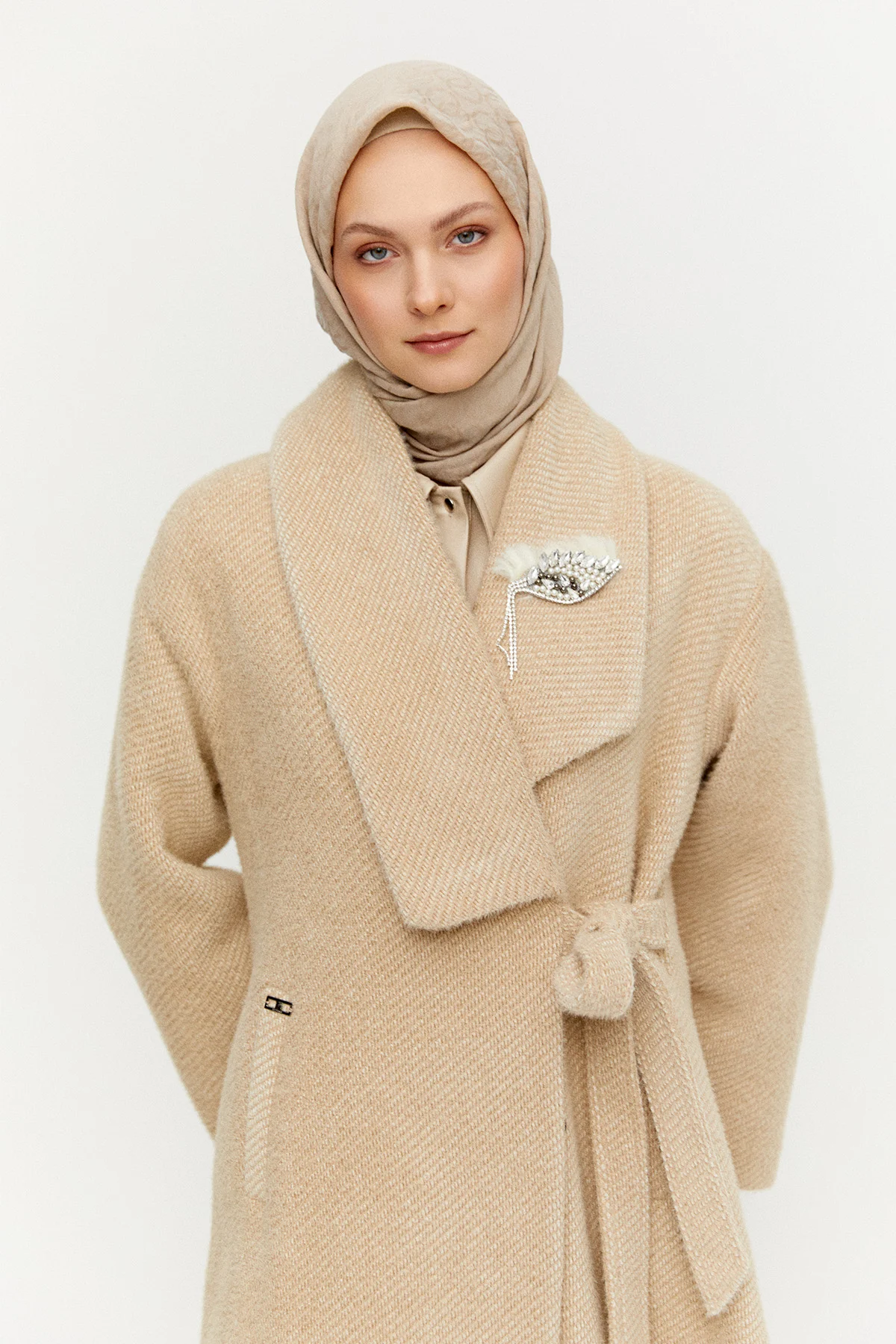 Asimetrik Yaka Oversize Manto, Tesettür Giyim