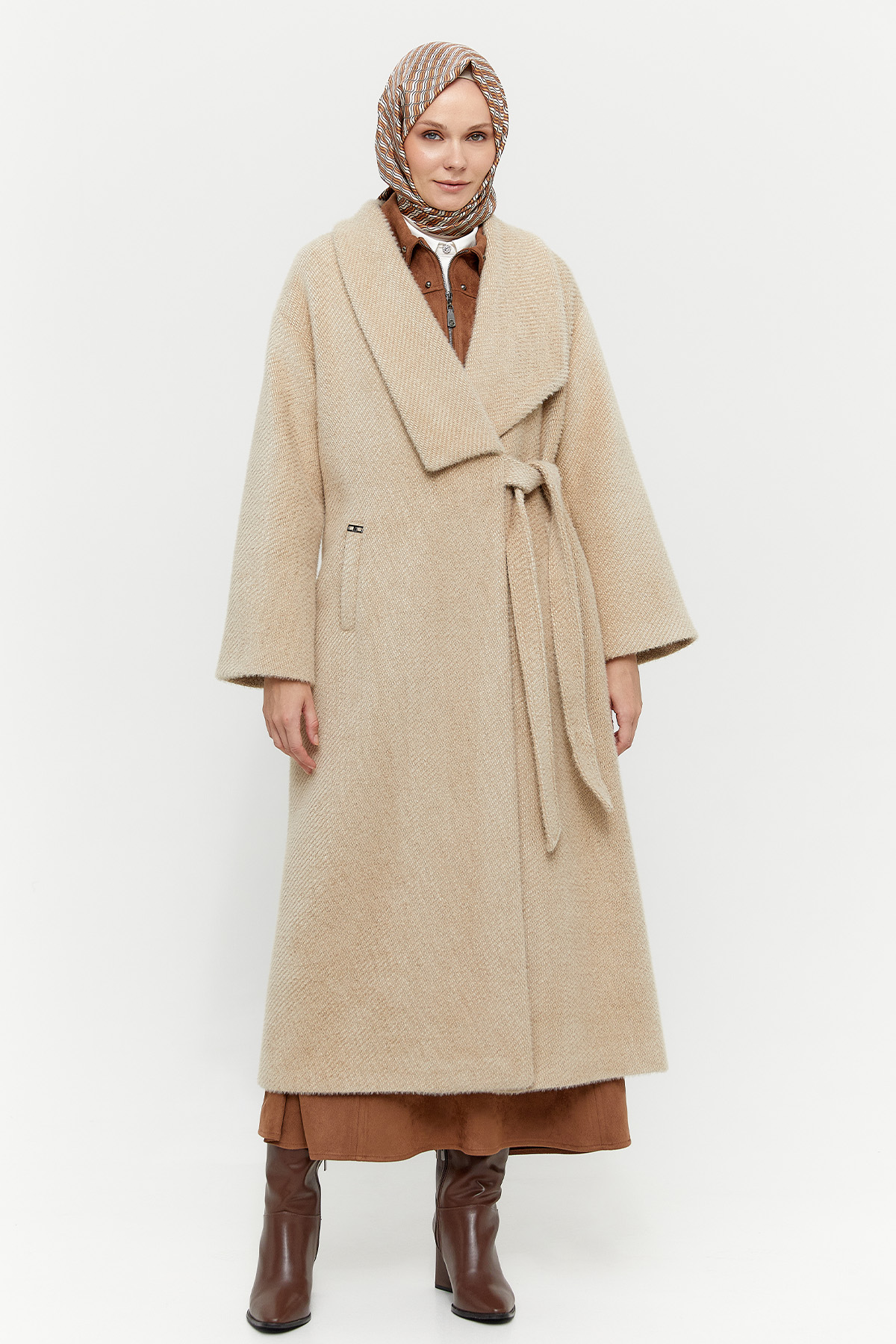 Asimetrik Yaka Oversize Manto