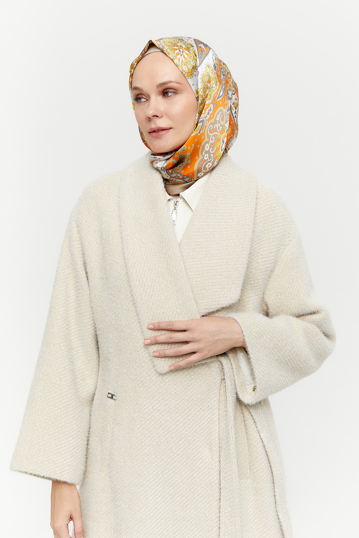Asimetrik Yaka Oversize Manto