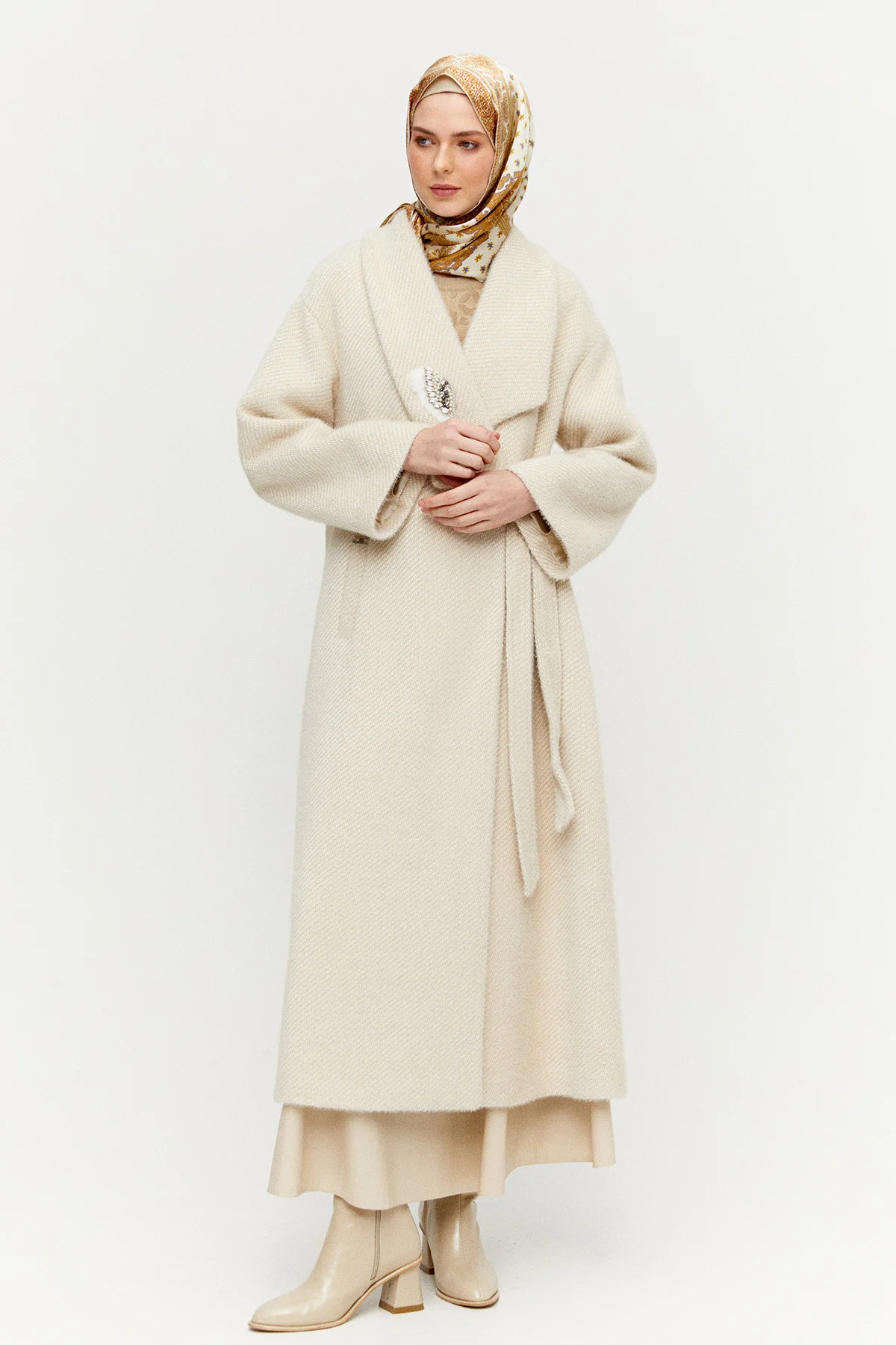 Asimetrik Yaka Oversize Manto, Tesettür Giyim