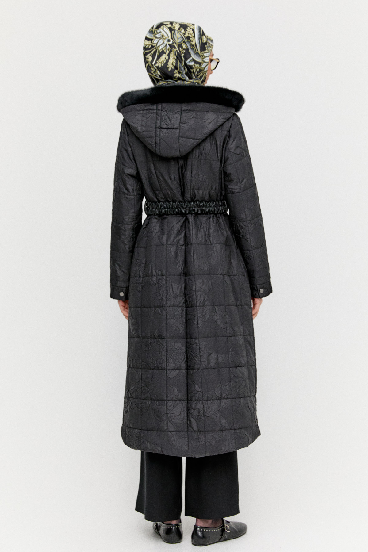 Seyyar Kapüşonlu Şişme Kaban, Tesettür Giyim