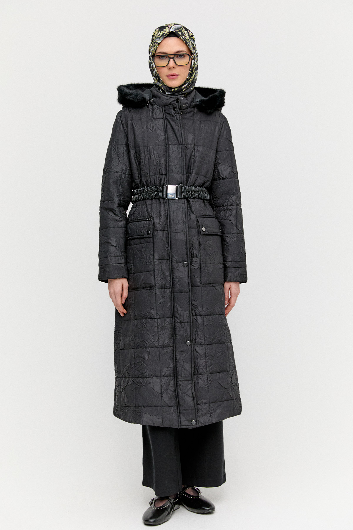 Seyyar Kapüşonlu Şişme Kaban, Tesettür Giyim