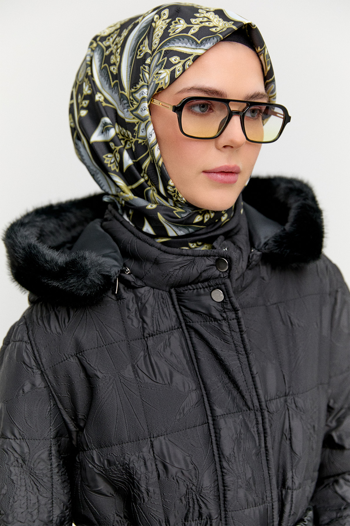 Seyyar Kapüşonlu Şişme Kaban, Tesettür Giyim