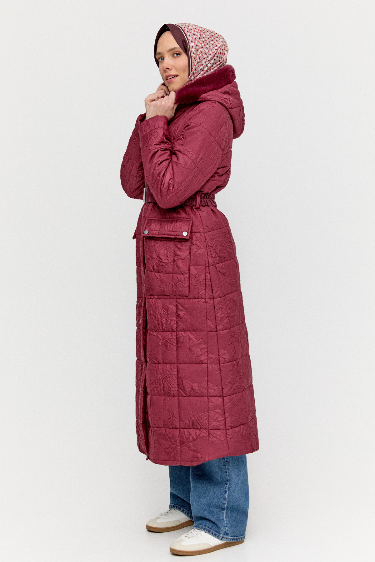 Seyyar Kapüşonlu Şişme Kaban, Tesettür Giyim