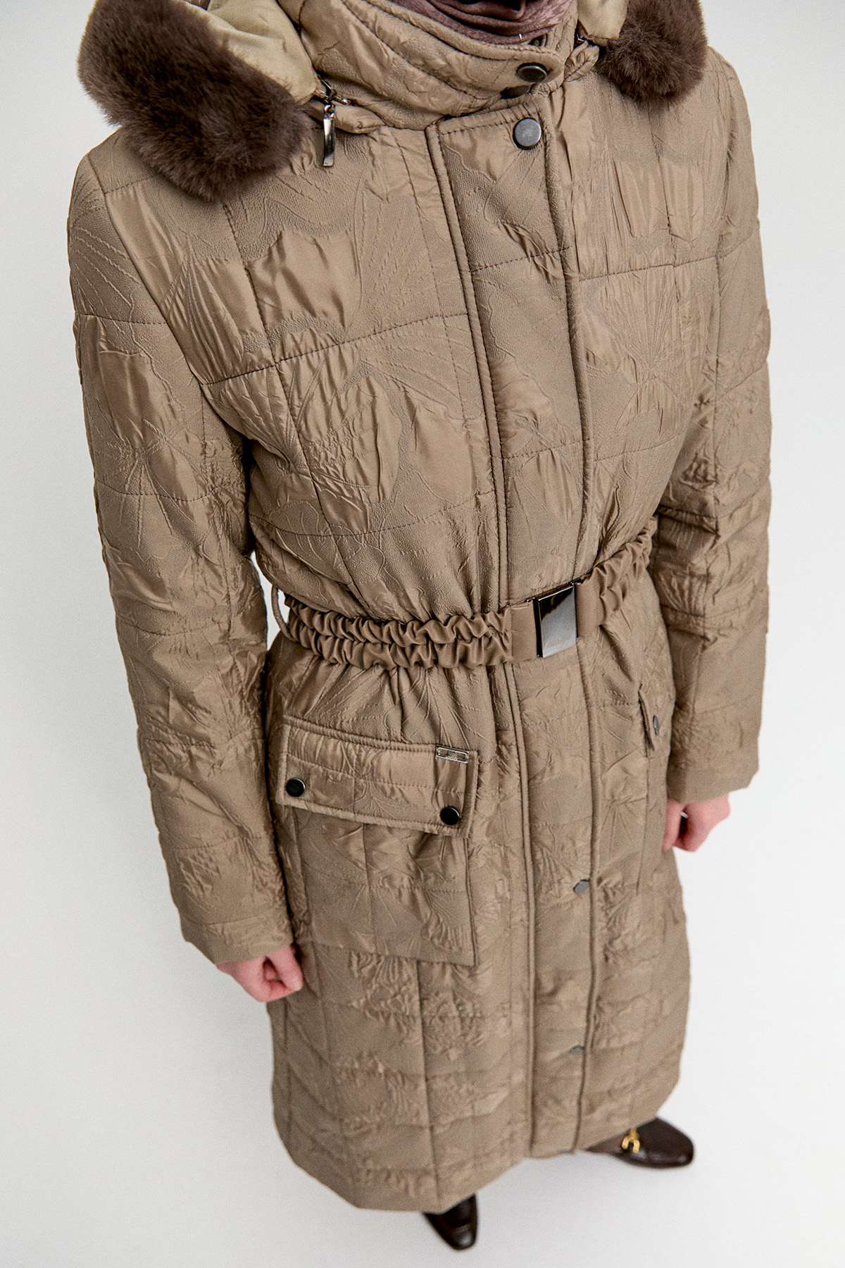 Seyyar Kapüşonlu Şişme Kaban, Tesettür Giyim