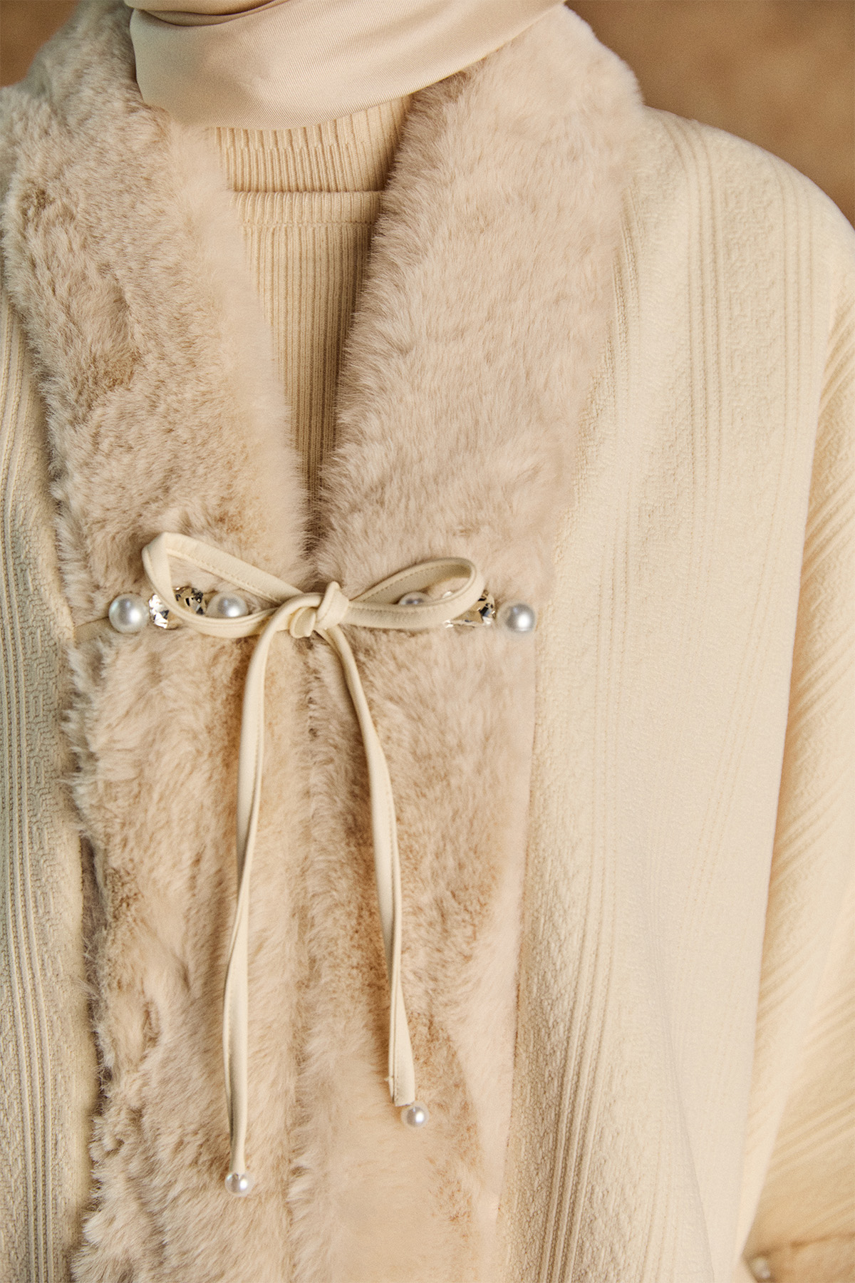 Suni Kürk Kombinli Pelerin